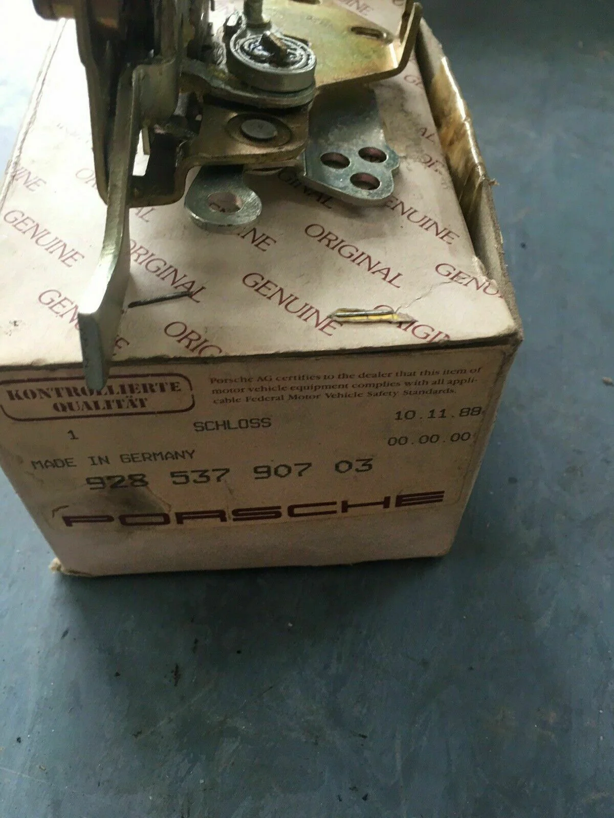 Porsche NOS Door Left Lock 924/928/944 92853790703 - Image 3