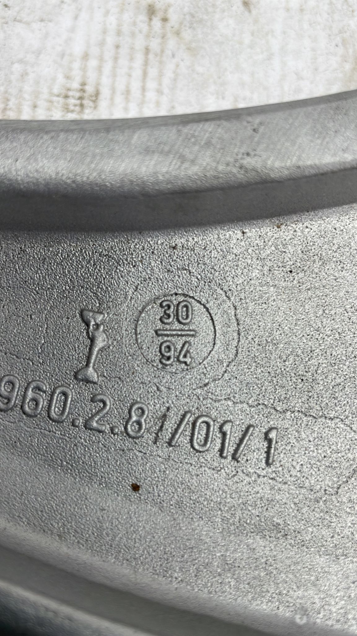 95-98 Porsche 993 911 left front lower control arm 99334141 5 - Image 2
