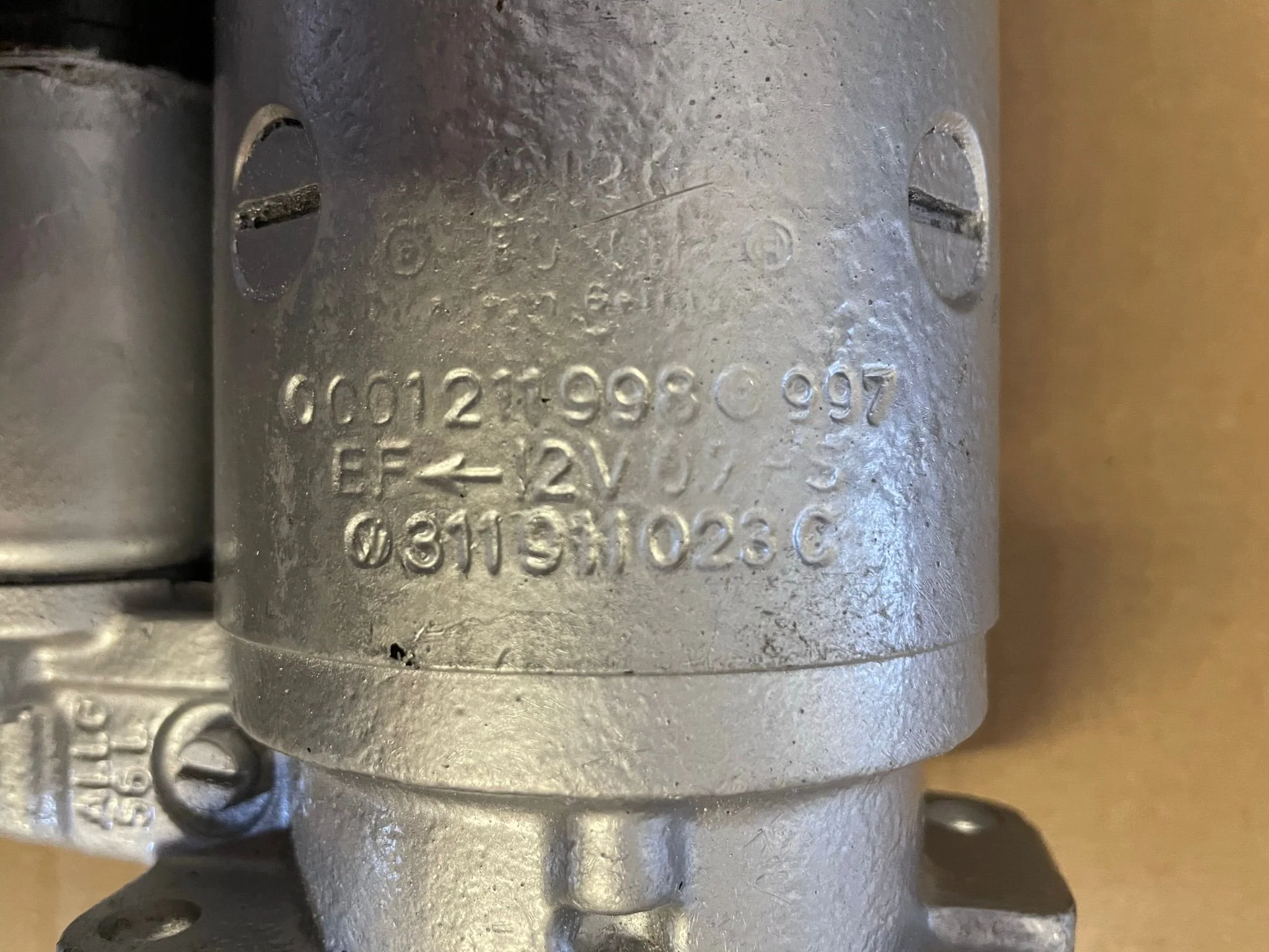 Bosch Starter Motor 0001121998 - Image 3