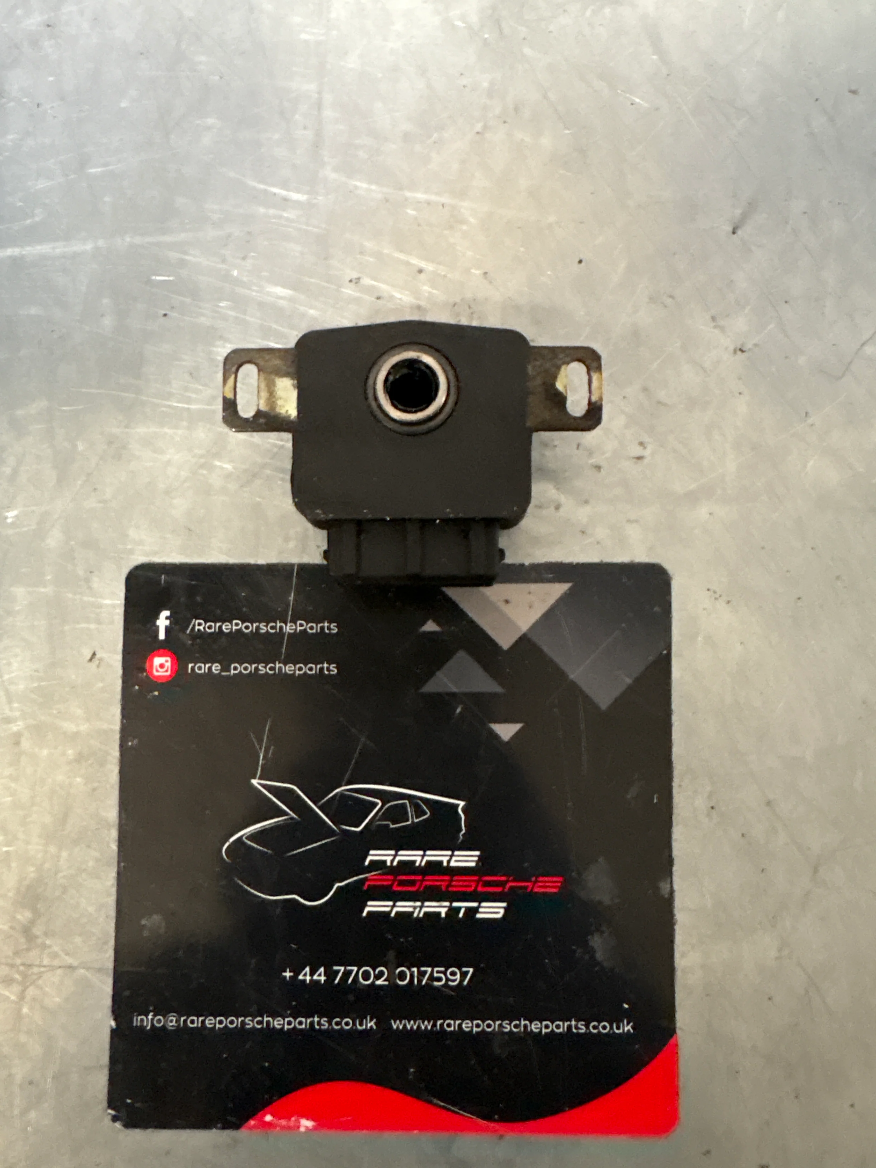 Porsche 944 Turbo Bosch fuel injection timing sensor / throttle position sensor, used 0280120400 - Image 5