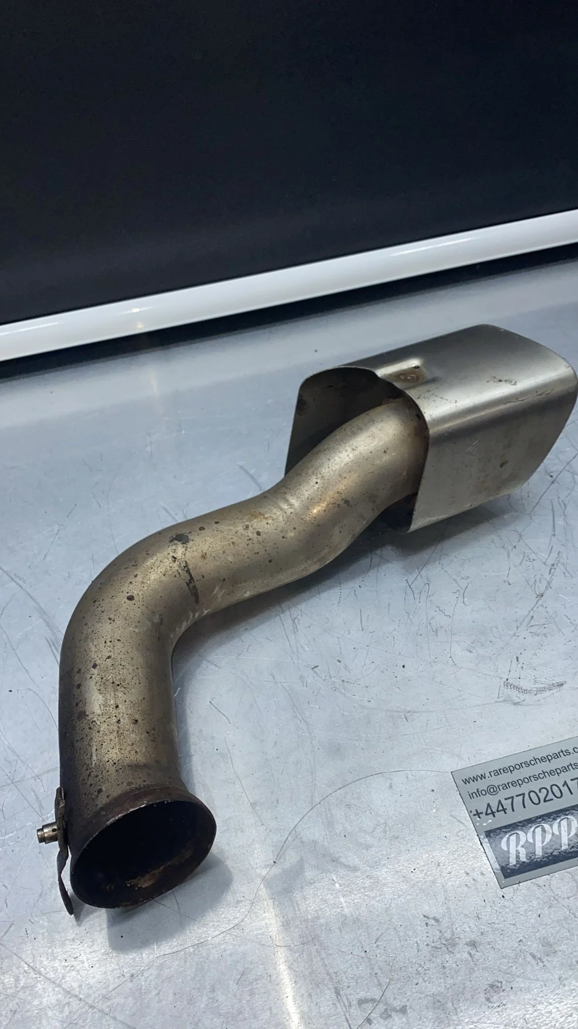 Porsche Cayenne Turbo left exhaust tip, Used 7P5253682AN - Image 2