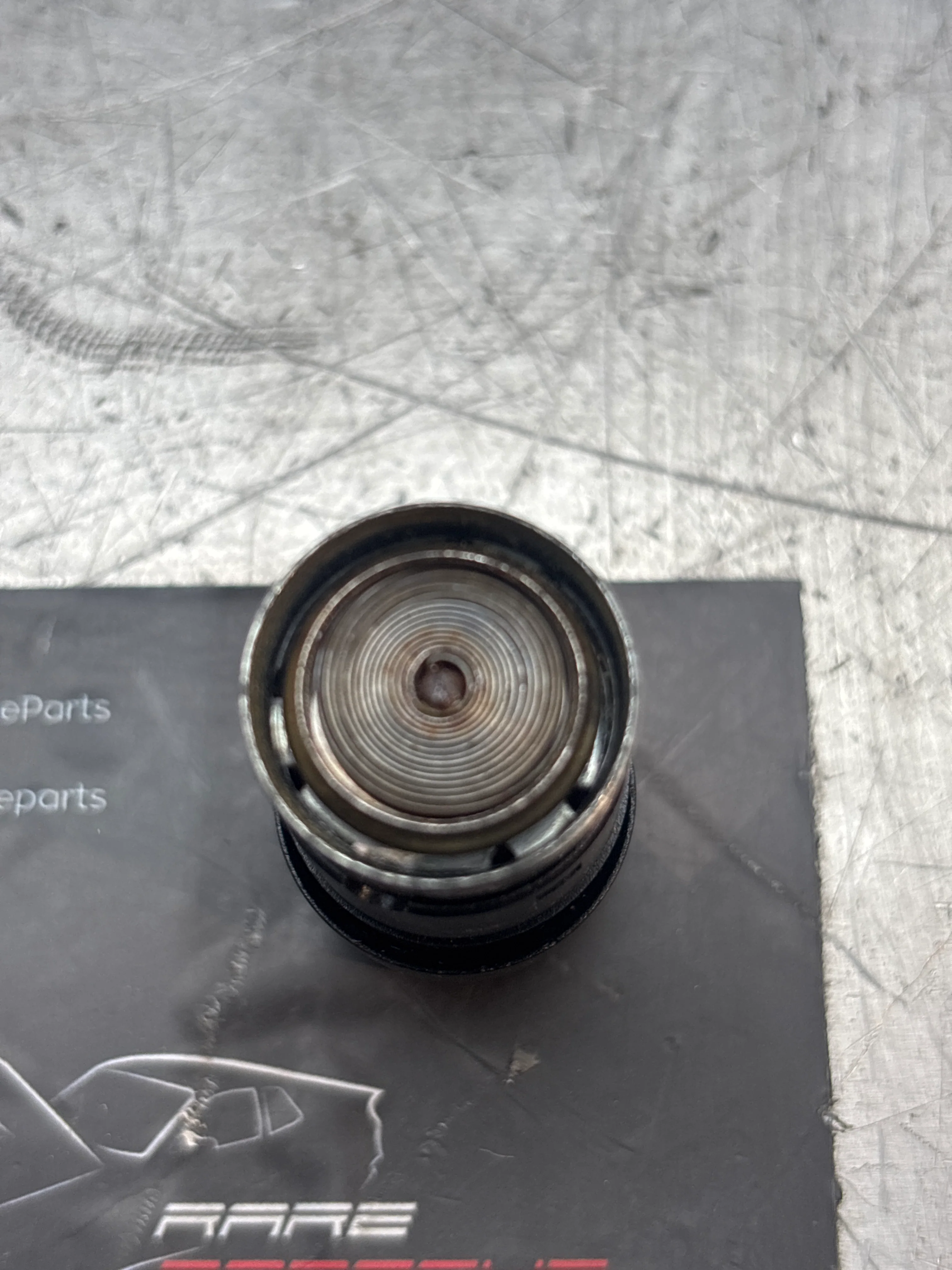 Porsche 944 85.5- cigarette lighter, refurbished 94465230700 - Image 3