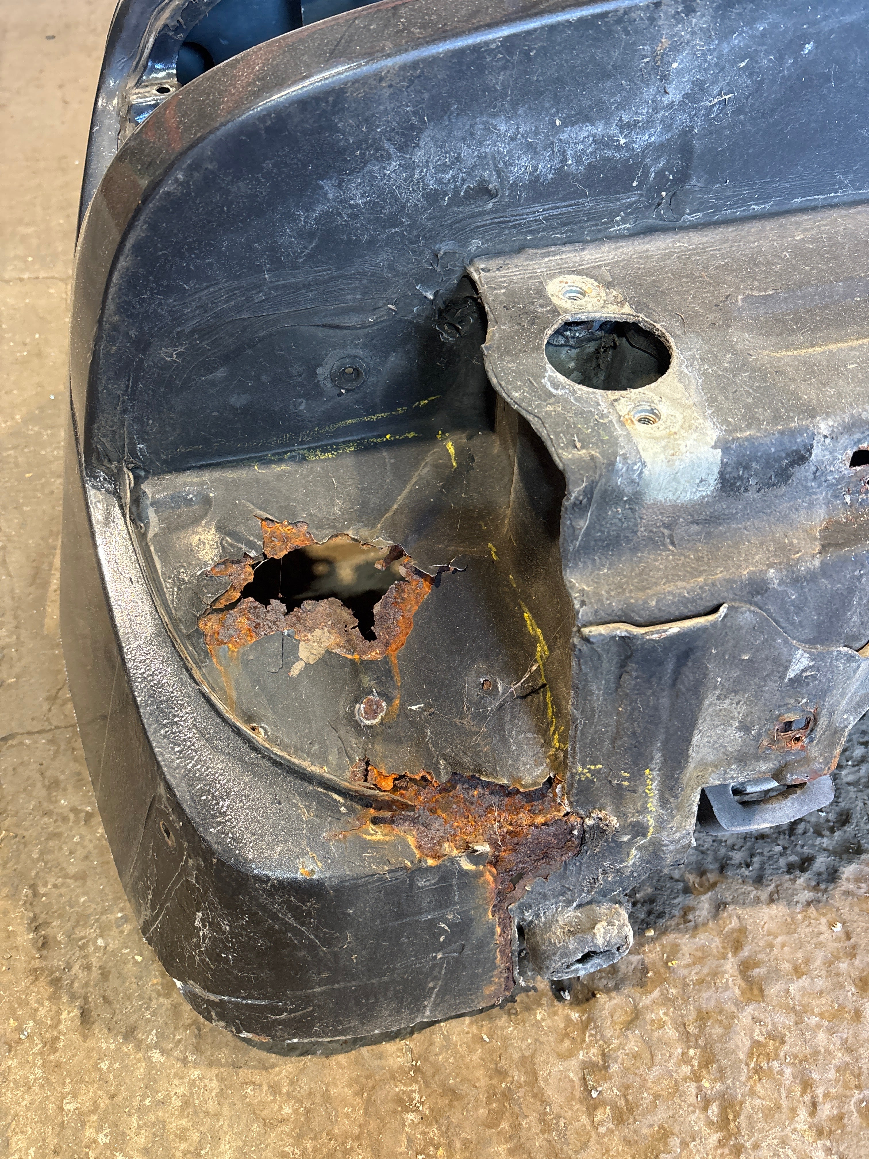 Porsche 944 convertible / cabrio complete rearĀ cut used, 94150290310 - Image 5