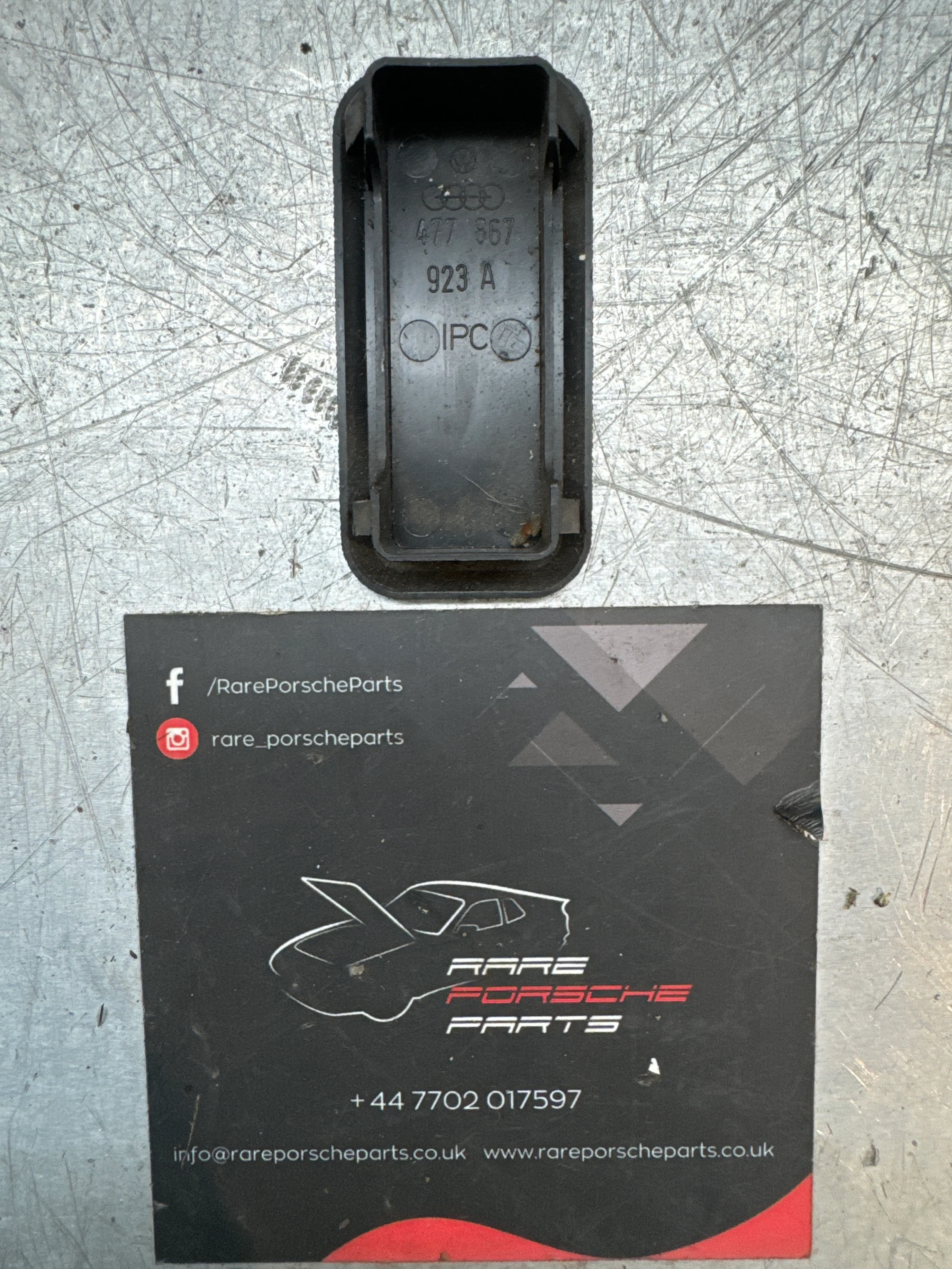 Porsche 924/944 Tailgate Blank Cover Black 477867923A used - Image 2