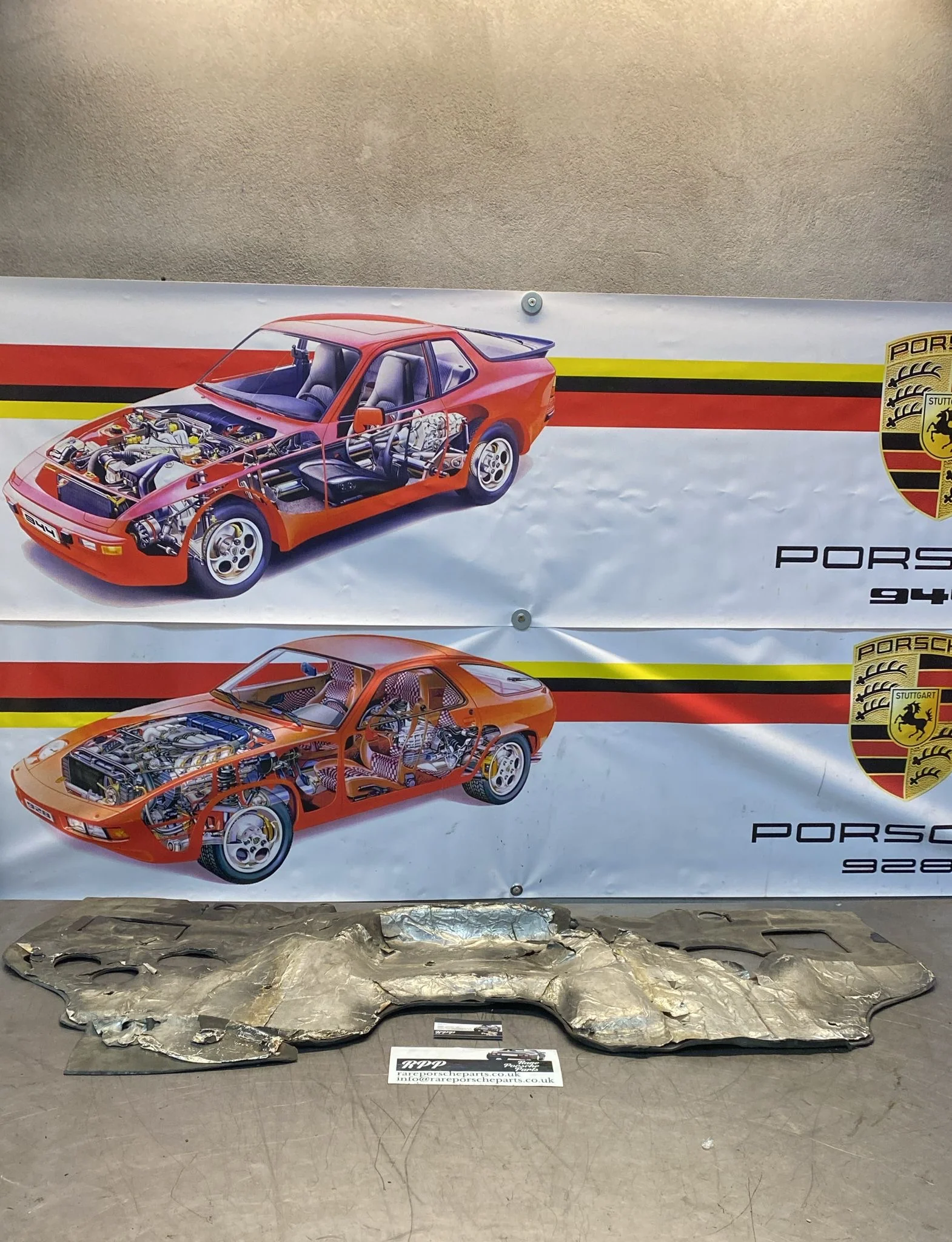 Porsche 928 Engine bay firewall insulation 92855608906 LHD
