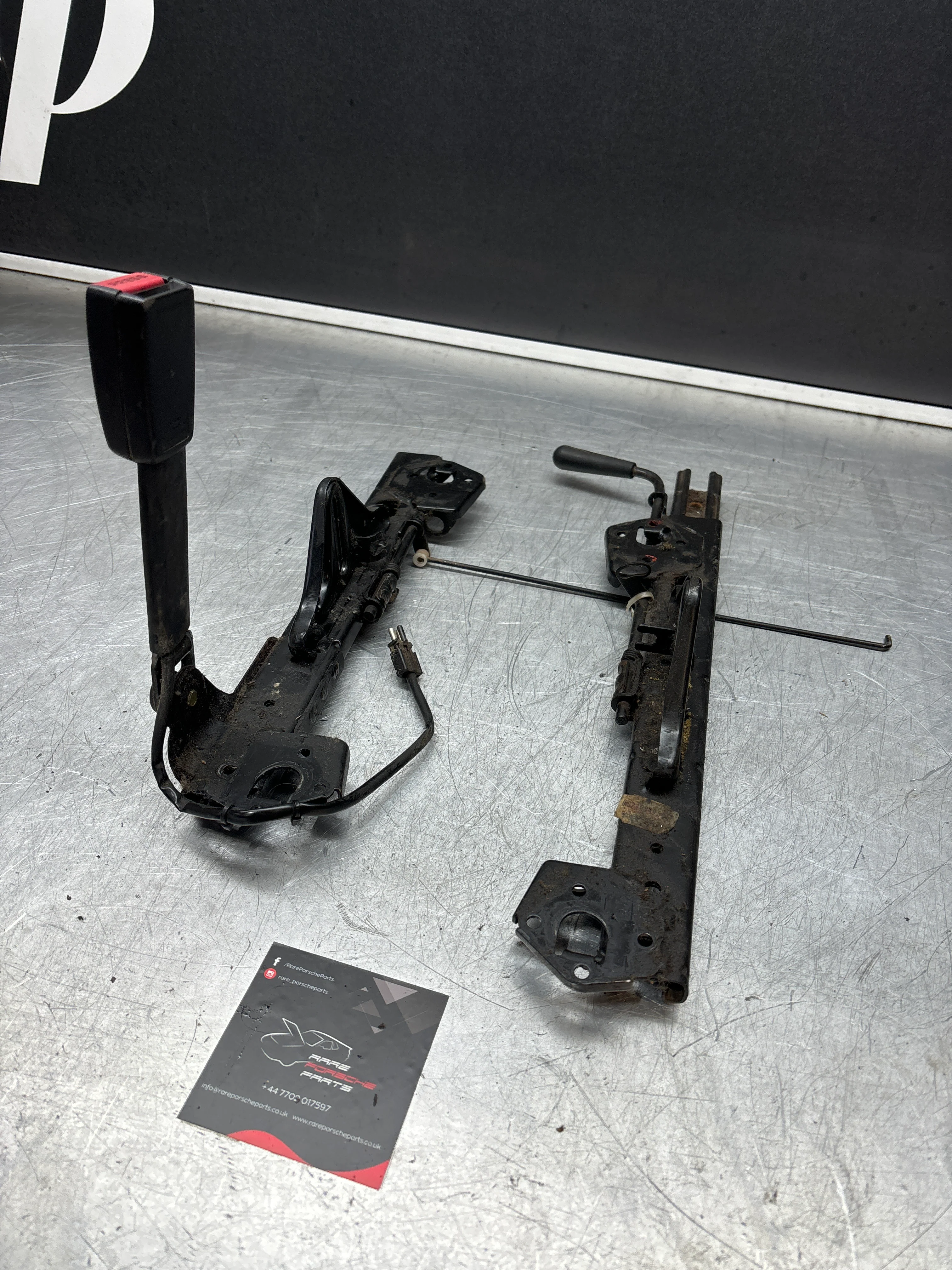 Porsche 944 968 right front electric seat runners - Image 2