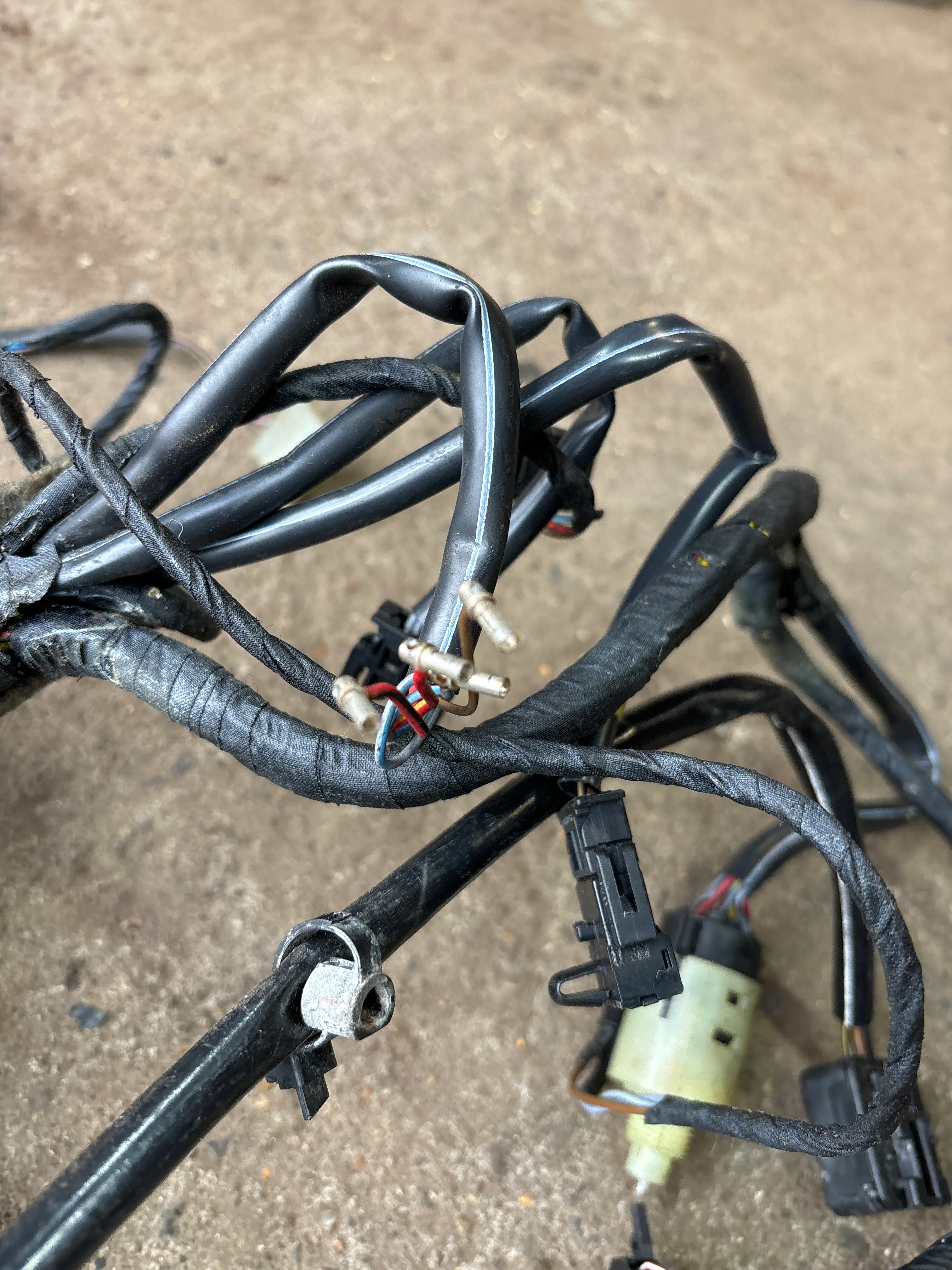 Porsche 944 S2 1992 interior wiring loom, used - Image 4
