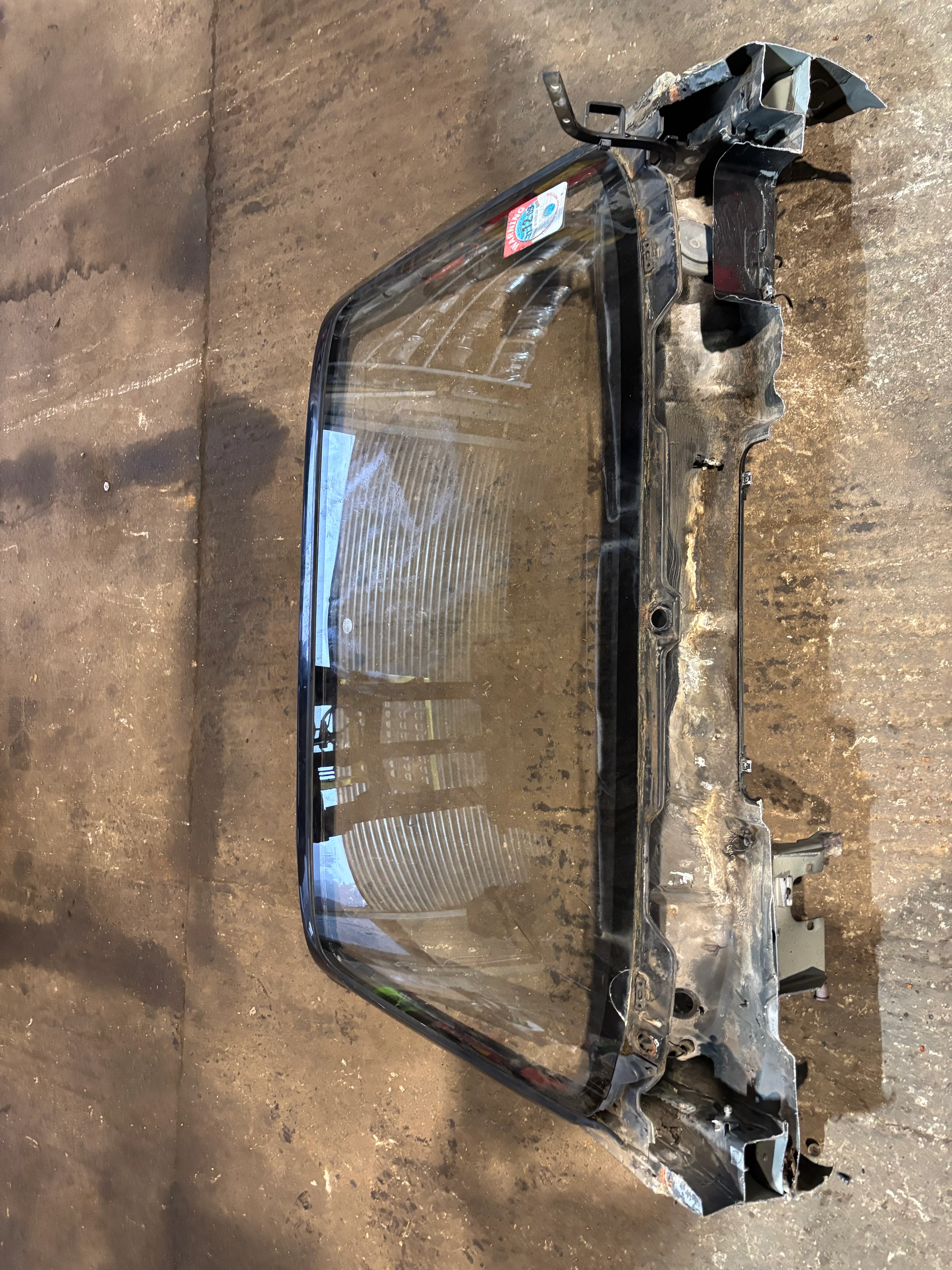 Porsche 944 convertible cabrio windshield frame, spares or repair 94150290510 - Image 8