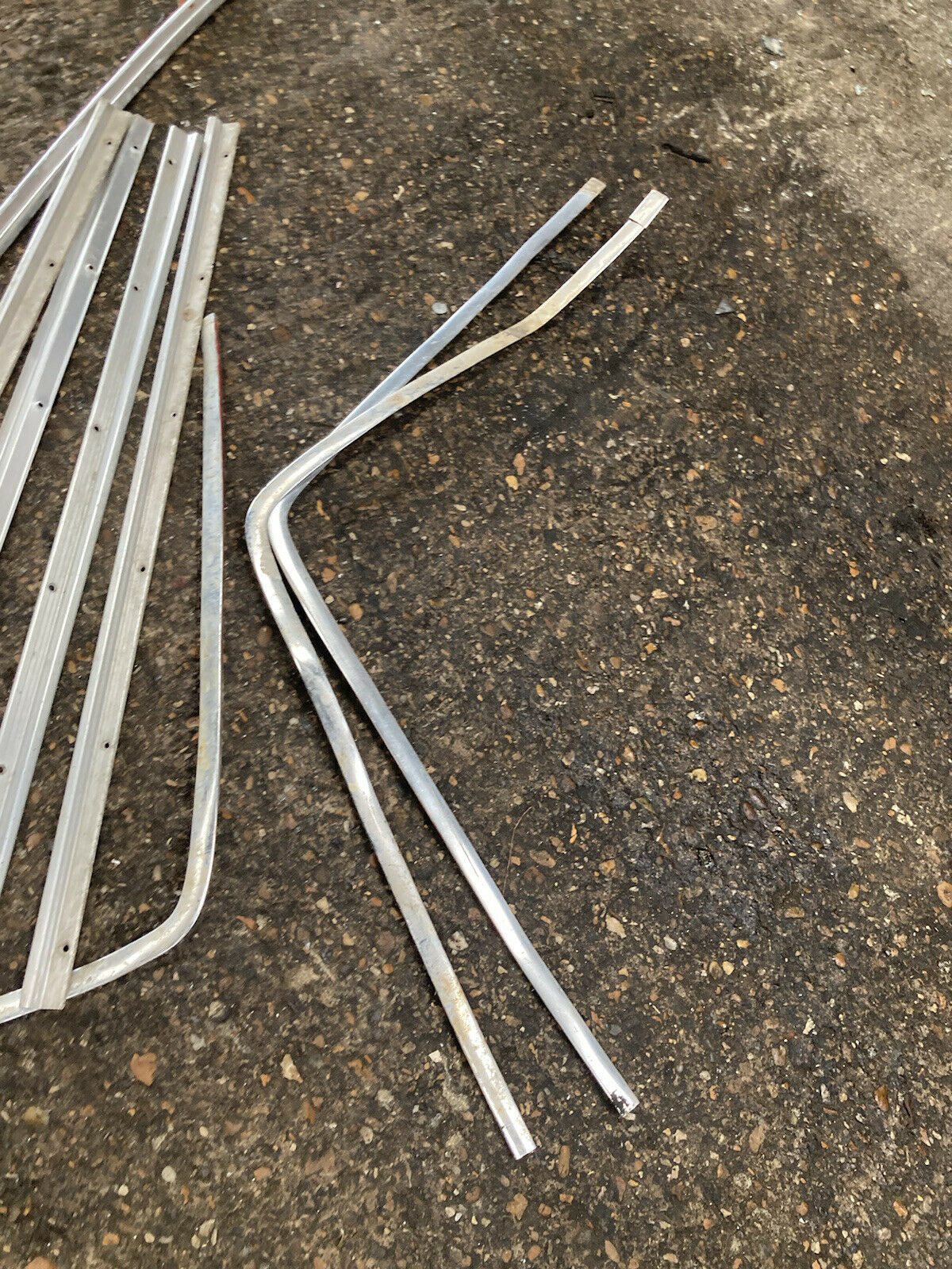 Job Lot Of Porsche 914 Chrome Mouldings - Image 4
