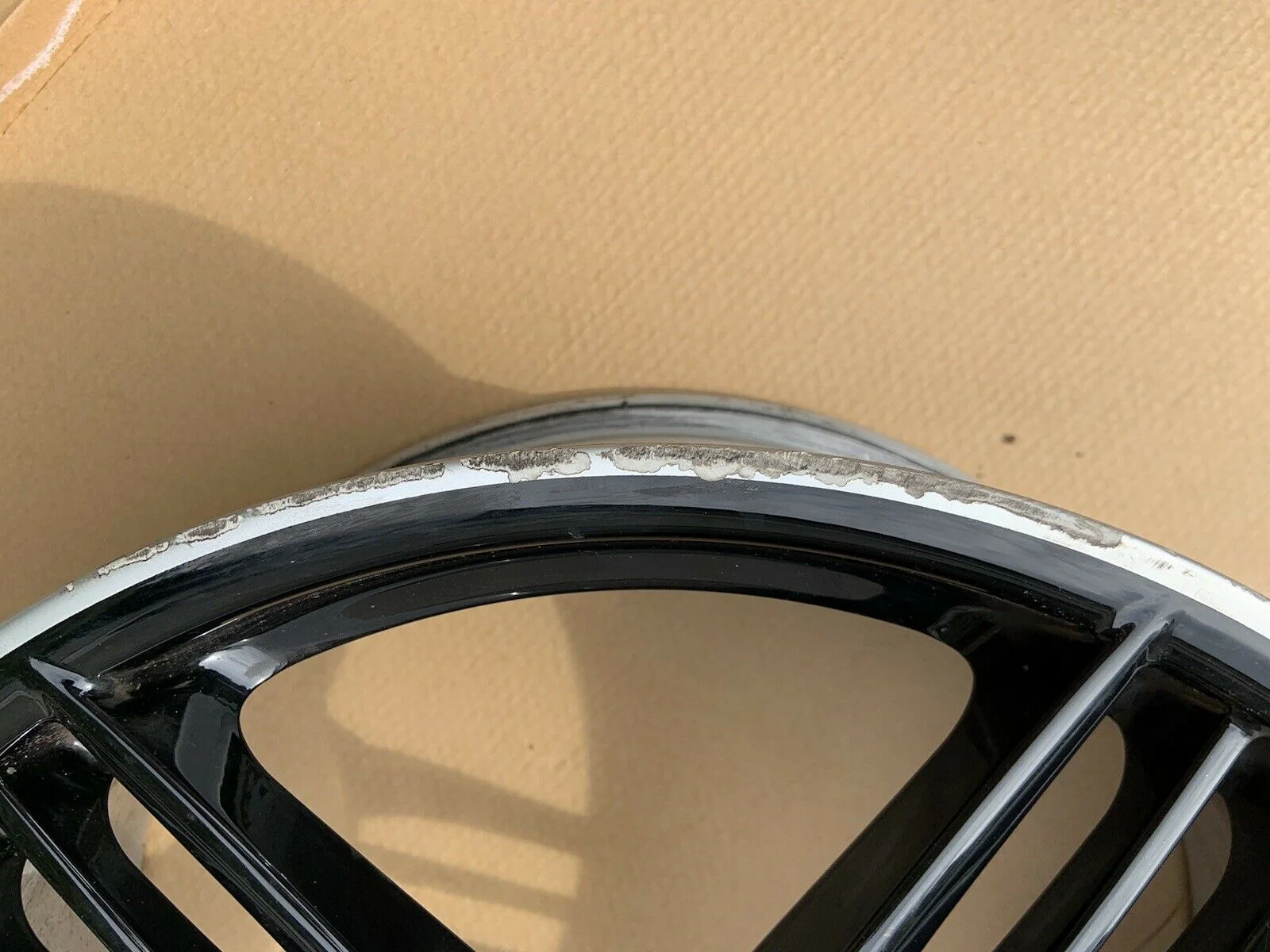 Porsche 991 911 Front Alloy Wheel 8.5Jx20" ET51 99136216132 - Image 3