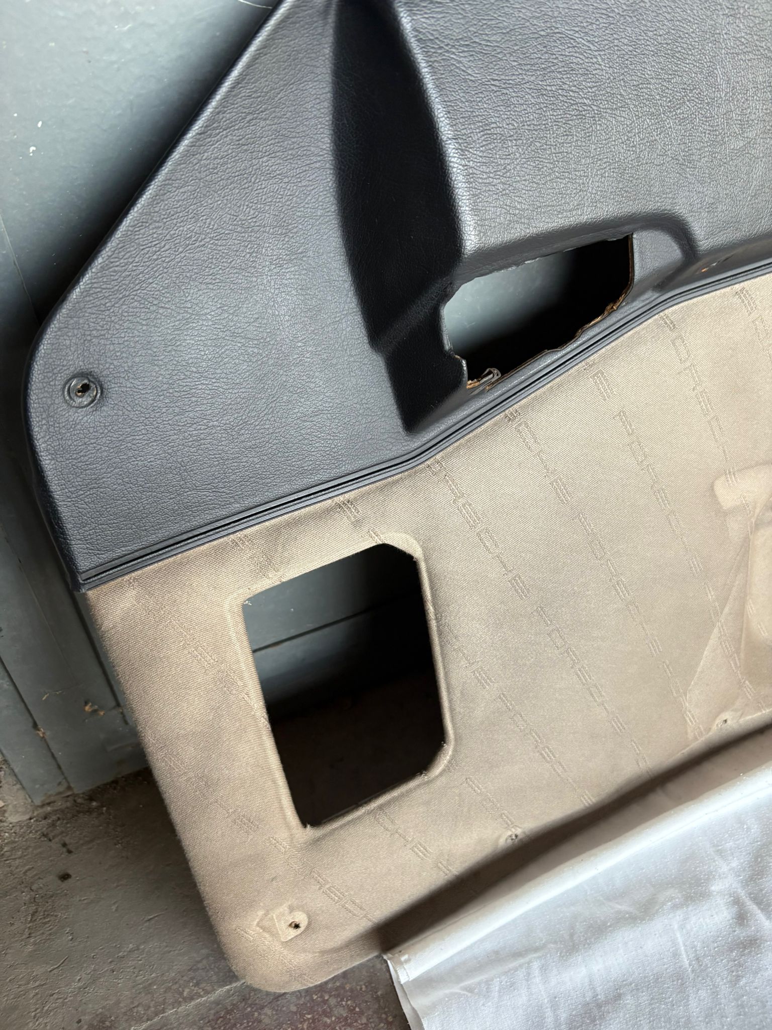 Pair Of Porsche 944 black/beige Porsche scripted fabric door cards 94455501701 94455501801 used, very nice condition. - Image 9