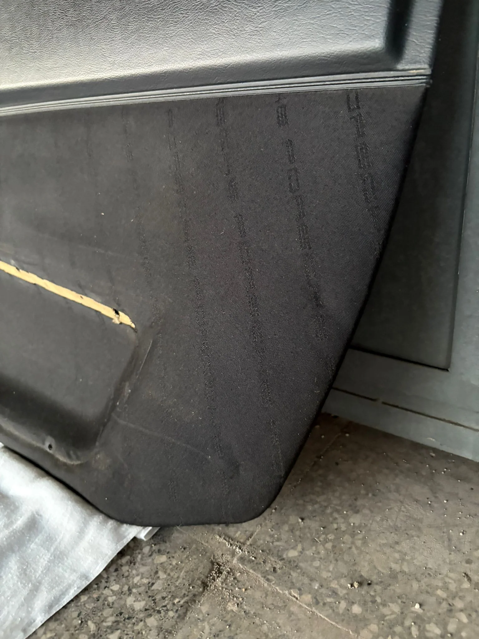 Pair Of Porsche 944 black/black Porsche scripted fabric door cards 94455501701 / 94455501801 used, very nice condition. - Image 21