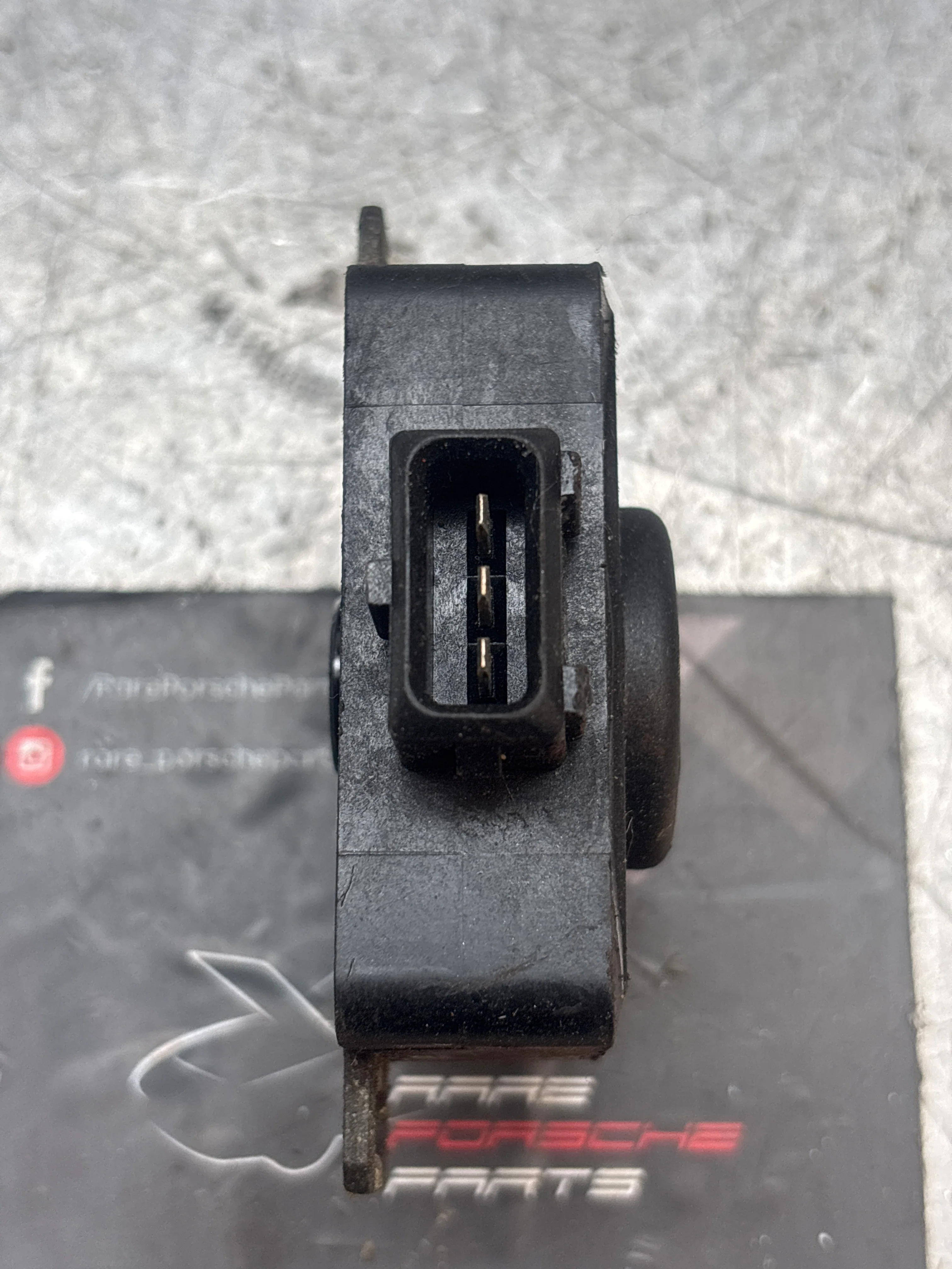 Porsche 911, 944, 928 Throttle position sensor TPS, 0280120308, used - Image 3