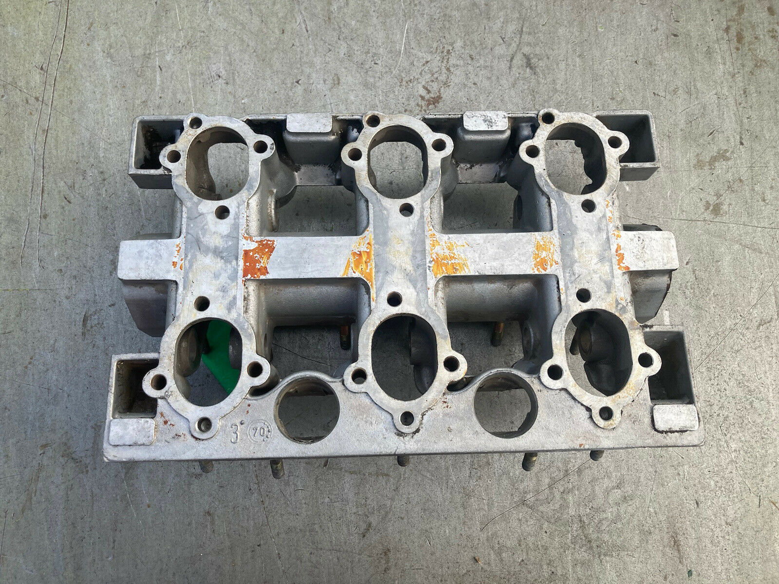 Porsche 911 S SC F G 2.7 3.0 Camshaft housing 9011051110R - Image 5