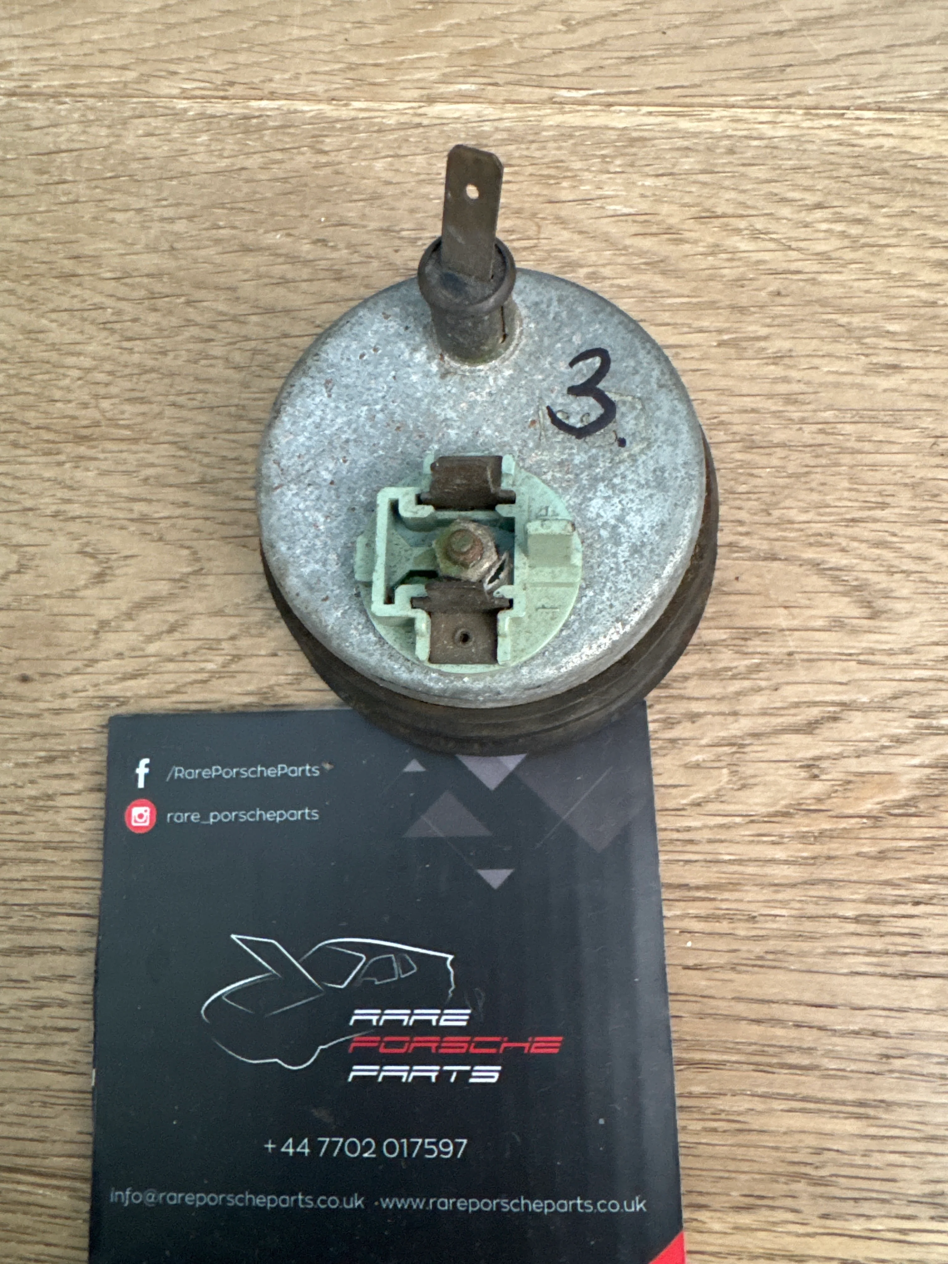 Porsche 914 voltmeter 91461411510 used - Image 2
