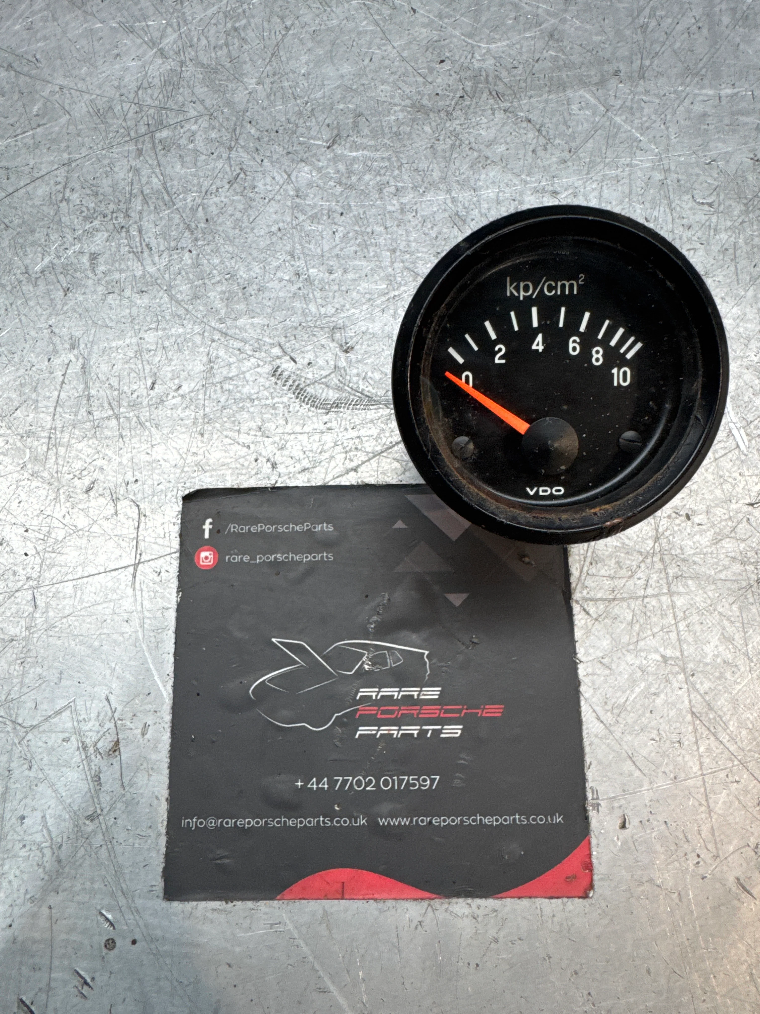 Porsche 924 2.0 oil pressure gauge 10 bar kg/cm2 477919551 used