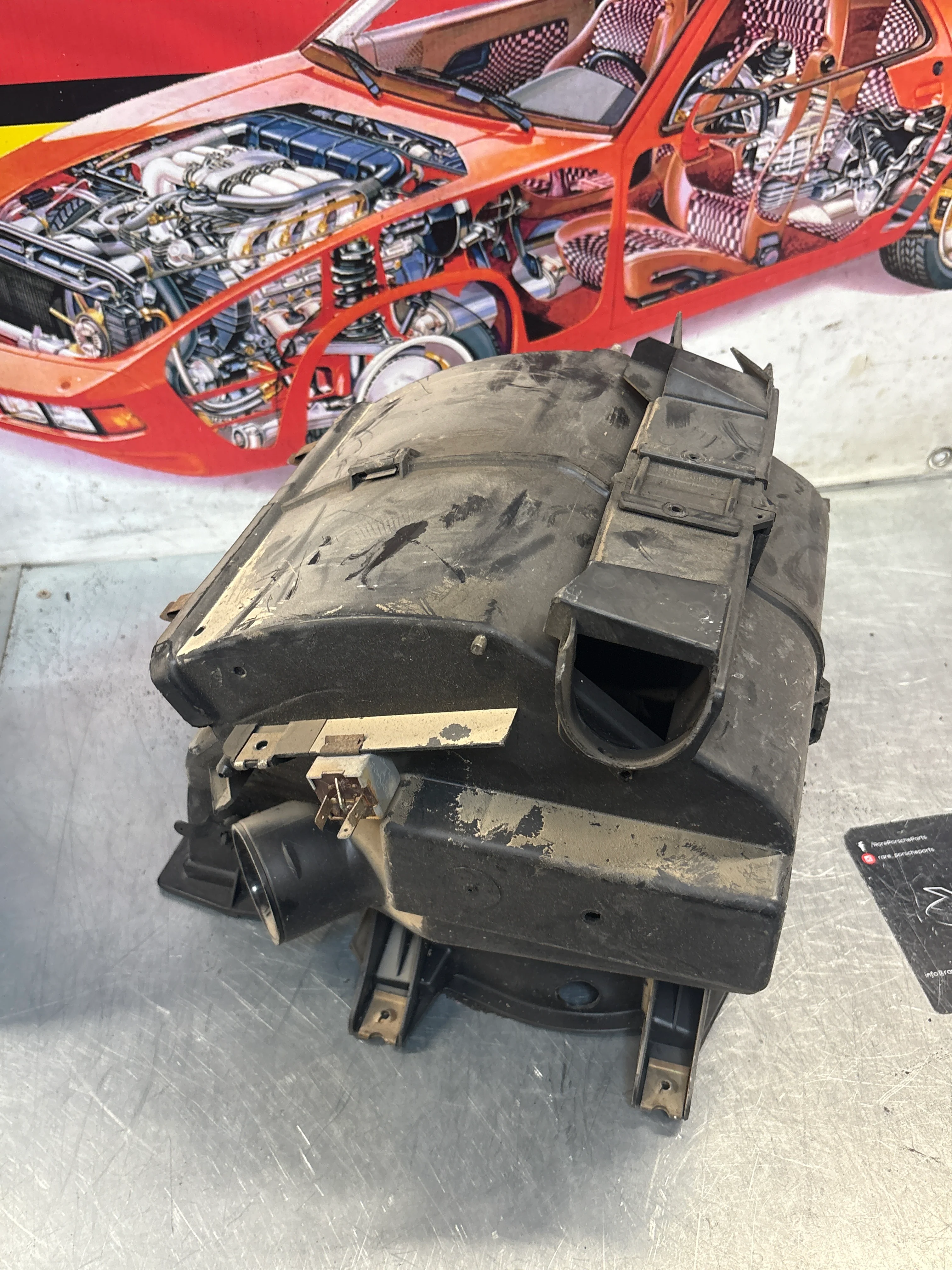 Porsche 924 80-85 944 82-85.5 heater blower fan assembly, complete 321819096 / 321819088 / 321819087 / 321819095 used - Image 11