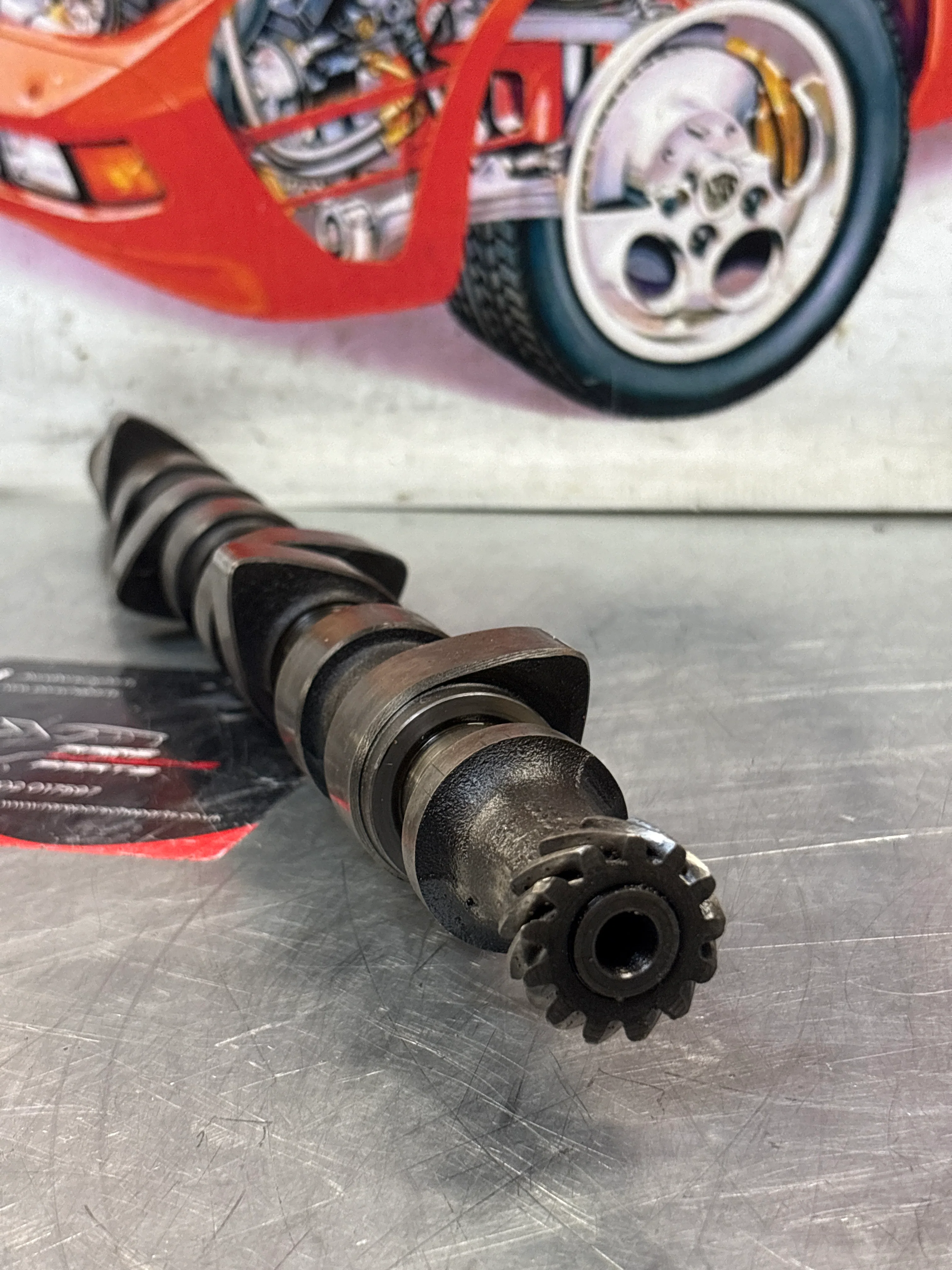 Porsche 924 / 924 Turbo chamshaft 046109021 used - Image 5