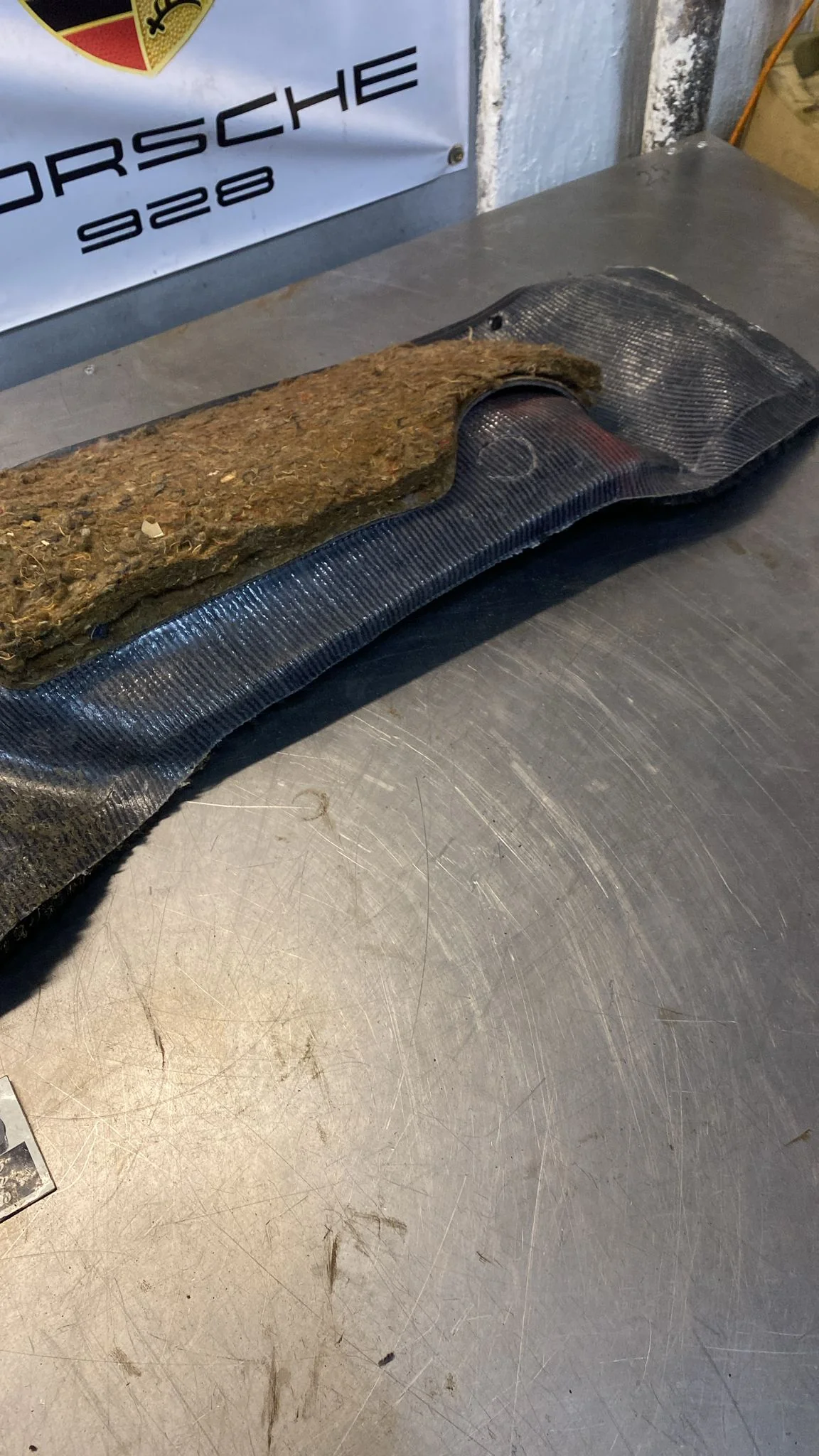 Porsche 924/944 -85.5 rear left side trim carpet, black, 944555083, used - Image 10