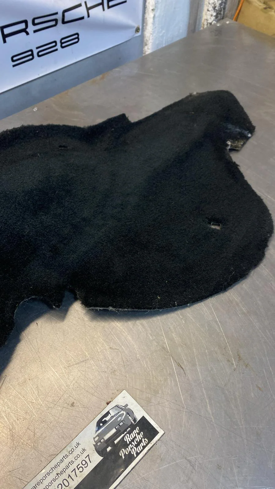 Porsche 924/944 -85.5 rear left side trim carpet, black, 94455508301, used - Image 5