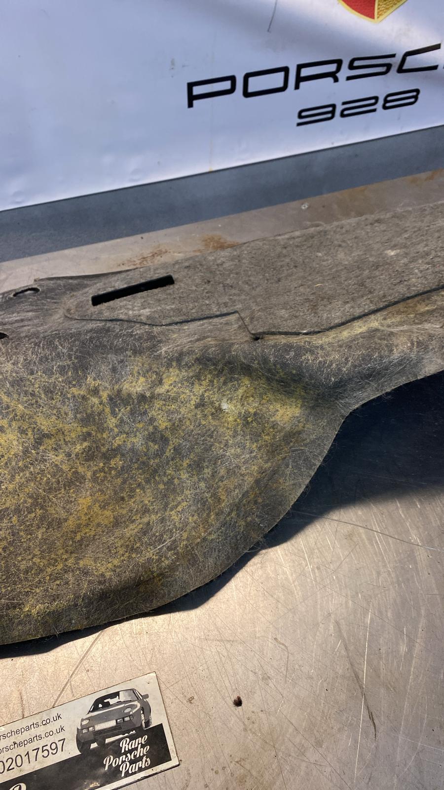 Porsche 924/944 -85.5 rear left side trim carpet, black, 94455508301, used - Image 8