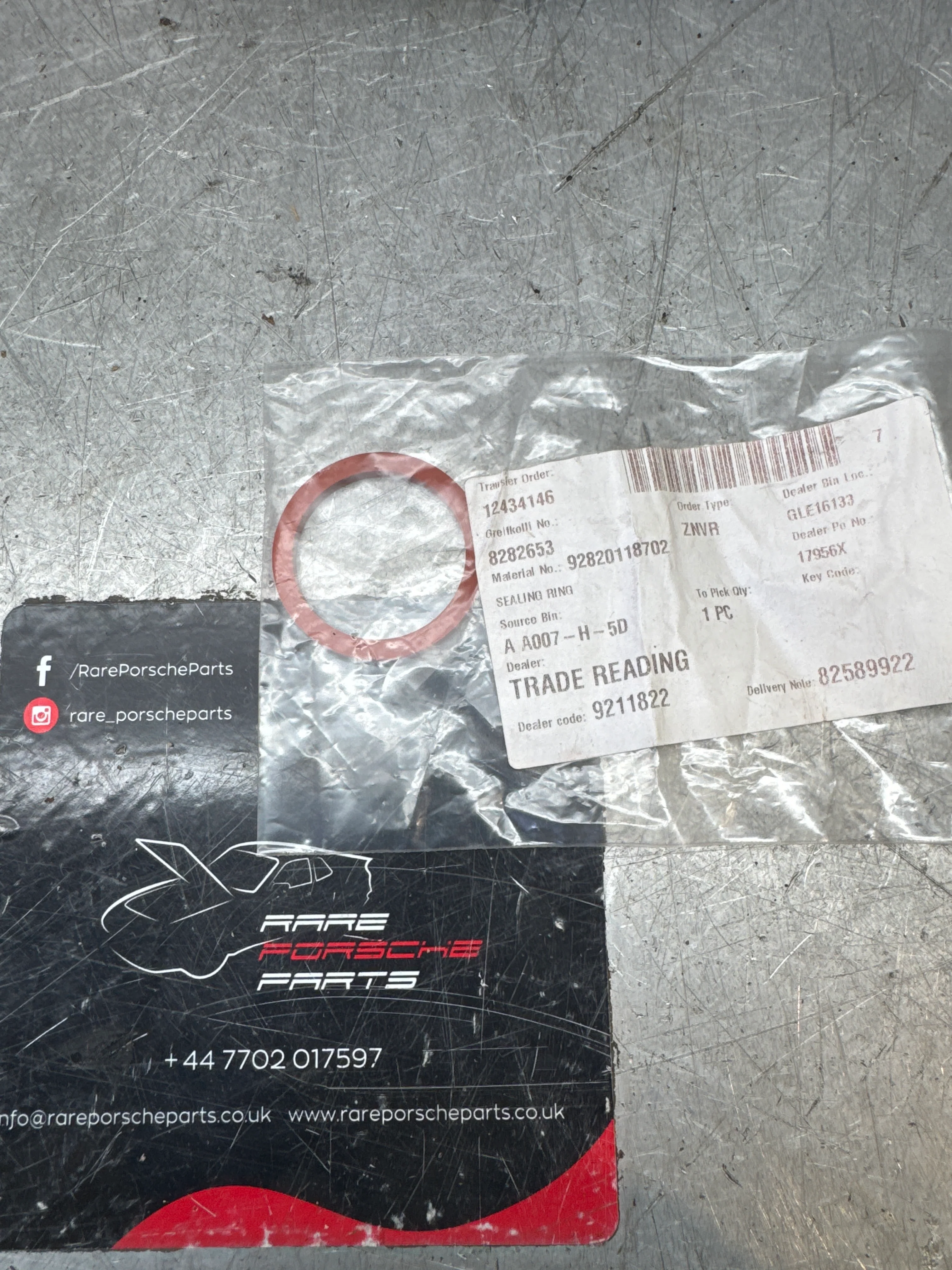 Porsche 924 944 928 sealing ring 92820118702 - Image 2