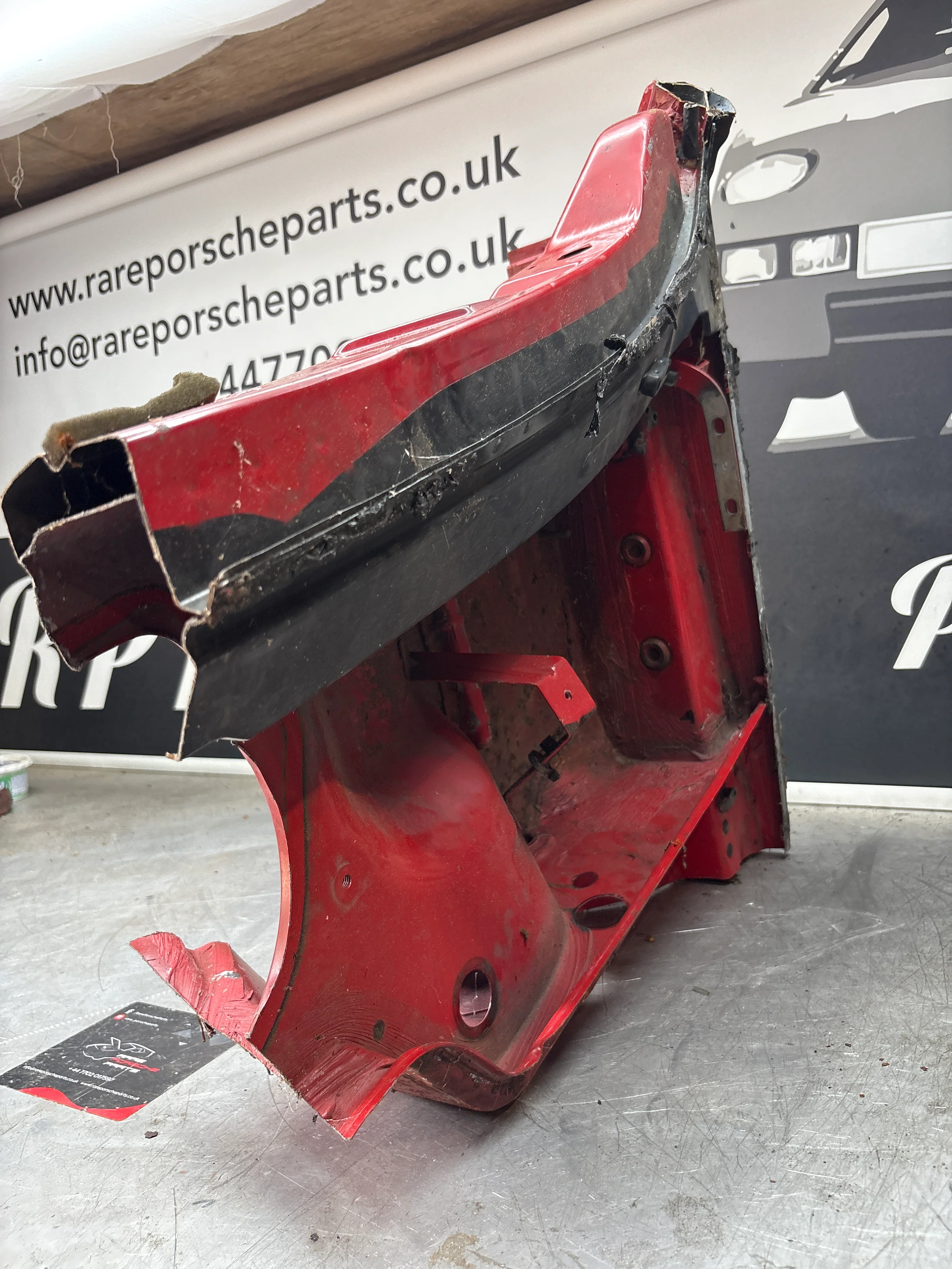Porsche 924 / 944 Battery tray, used - Image 8