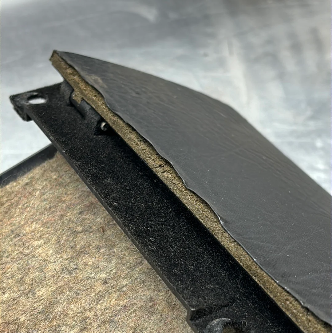 Porsche 924 944 (early) Black glove box, used 47885712321S - Image 5