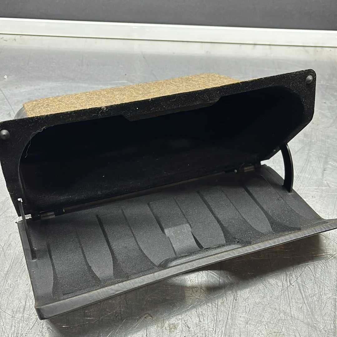 Porsche 924 944 (early) Black glove box, used 47885712321S - Image 8