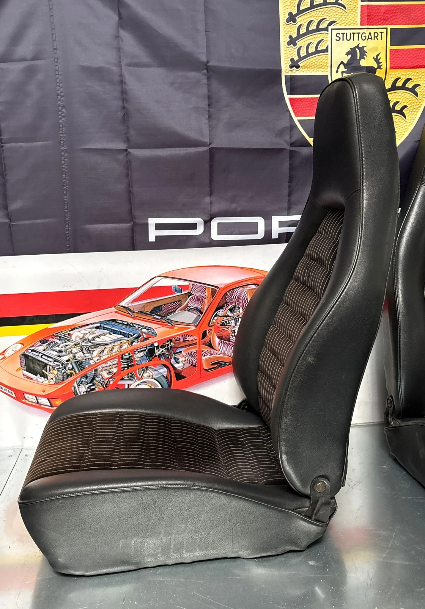 Porsche 924 944 early manual black seat set, front seats with black/white pinstripe fabric - Image 10