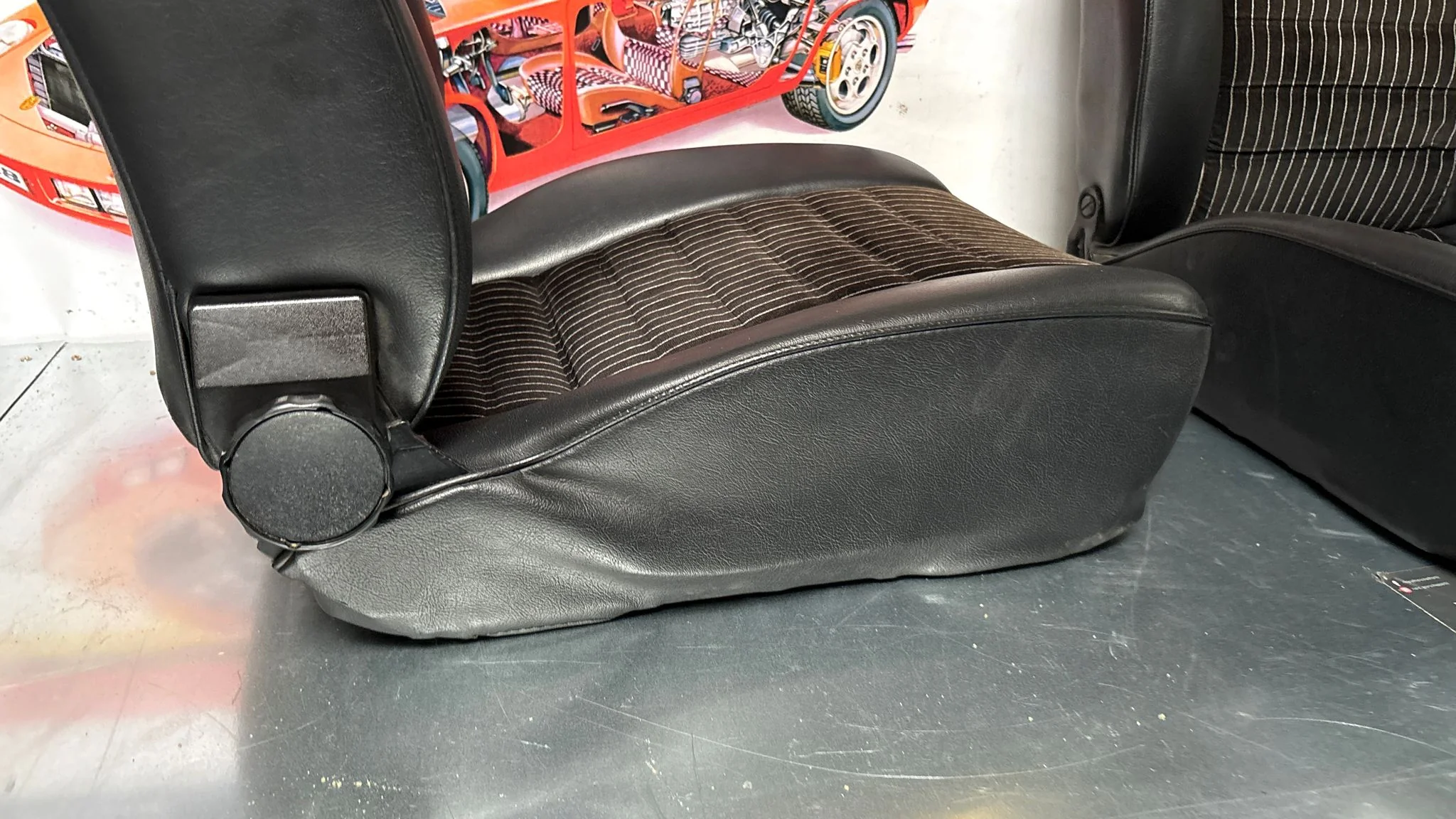 Porsche 924 944 early manual black seat set, front seats with black/white pinstripe fabric - Image 13