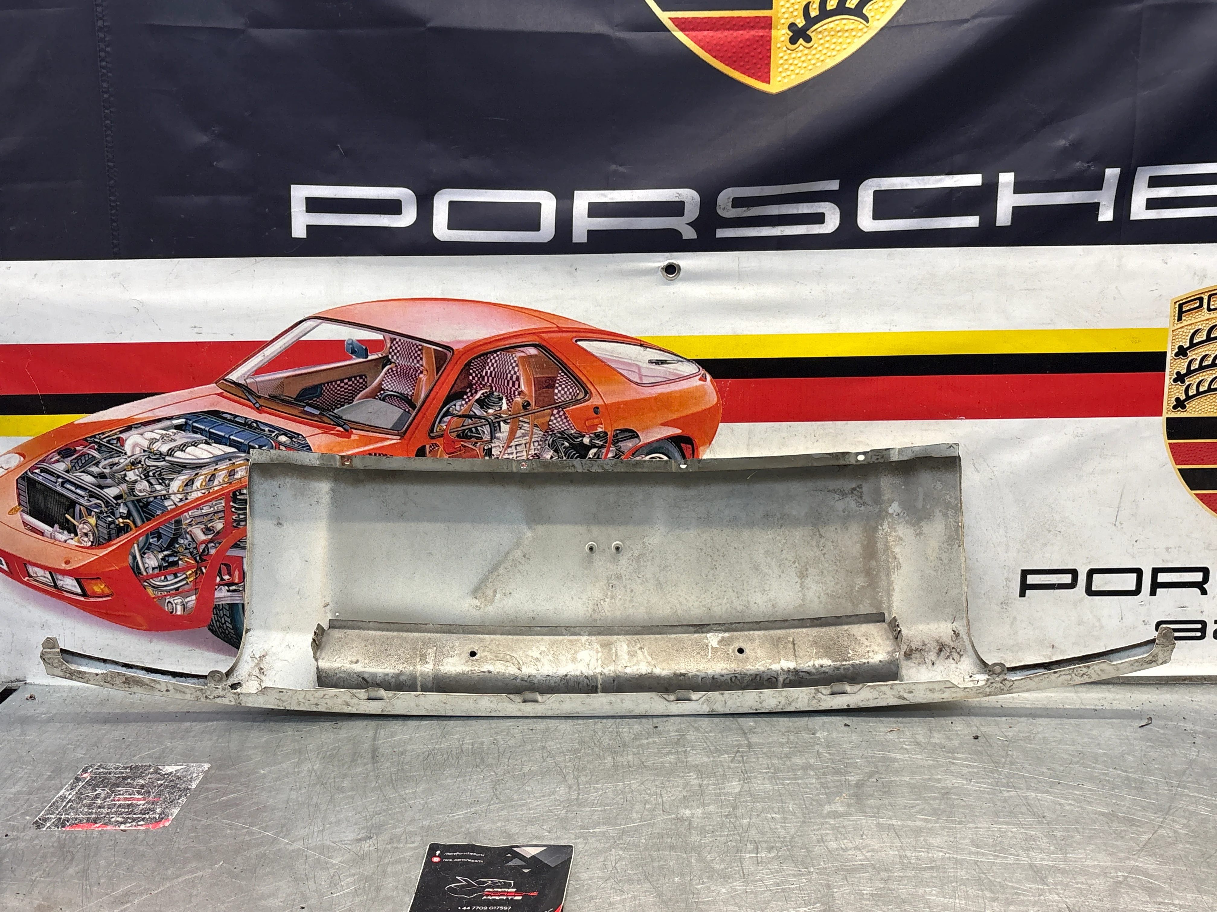 Porsche 924 944 front panel, badge panel, 94450303302 used - Image 6