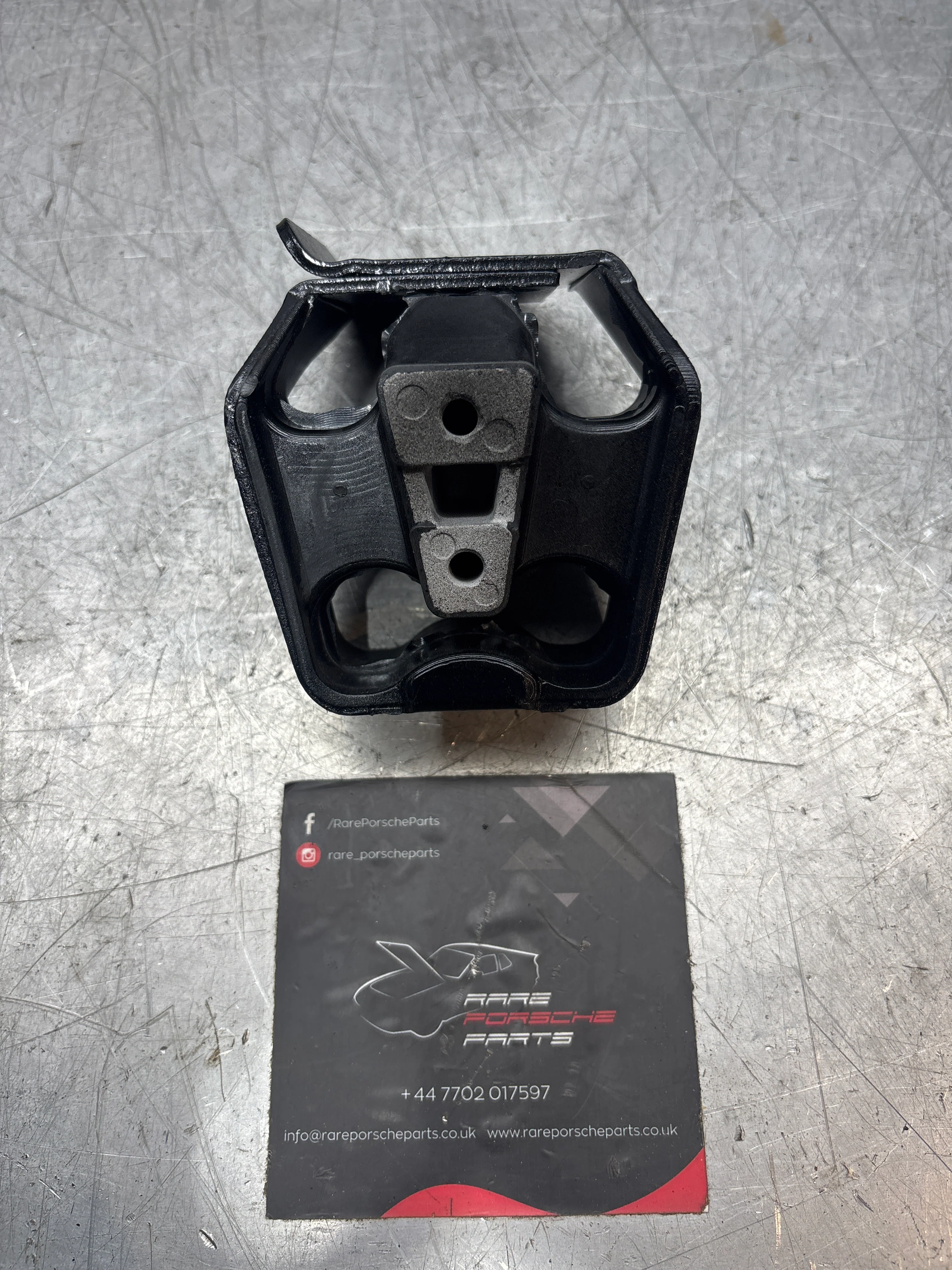 Porsche 924 944 gearbox mount 94437504500 477399153J new, aftermarket - Image 3