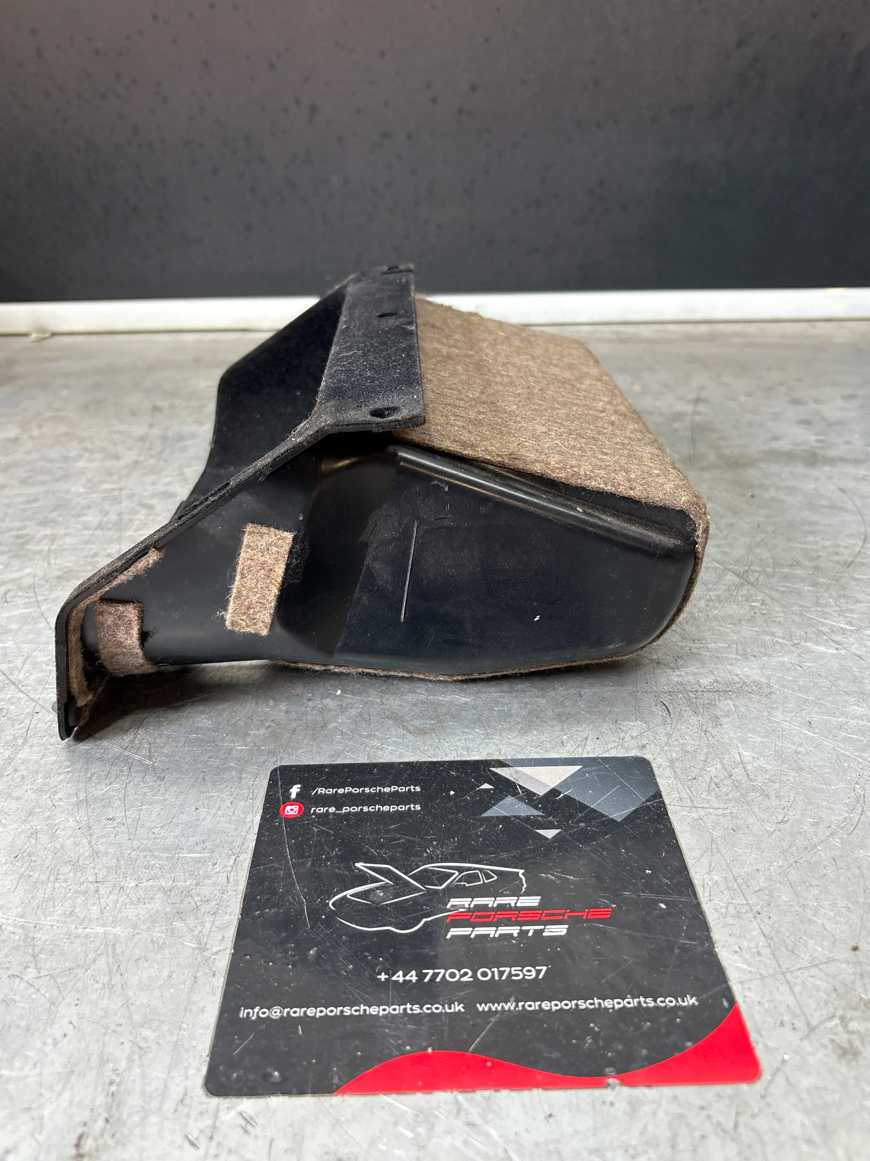 Porsche 924 / 944 glovebox, used - Image 2