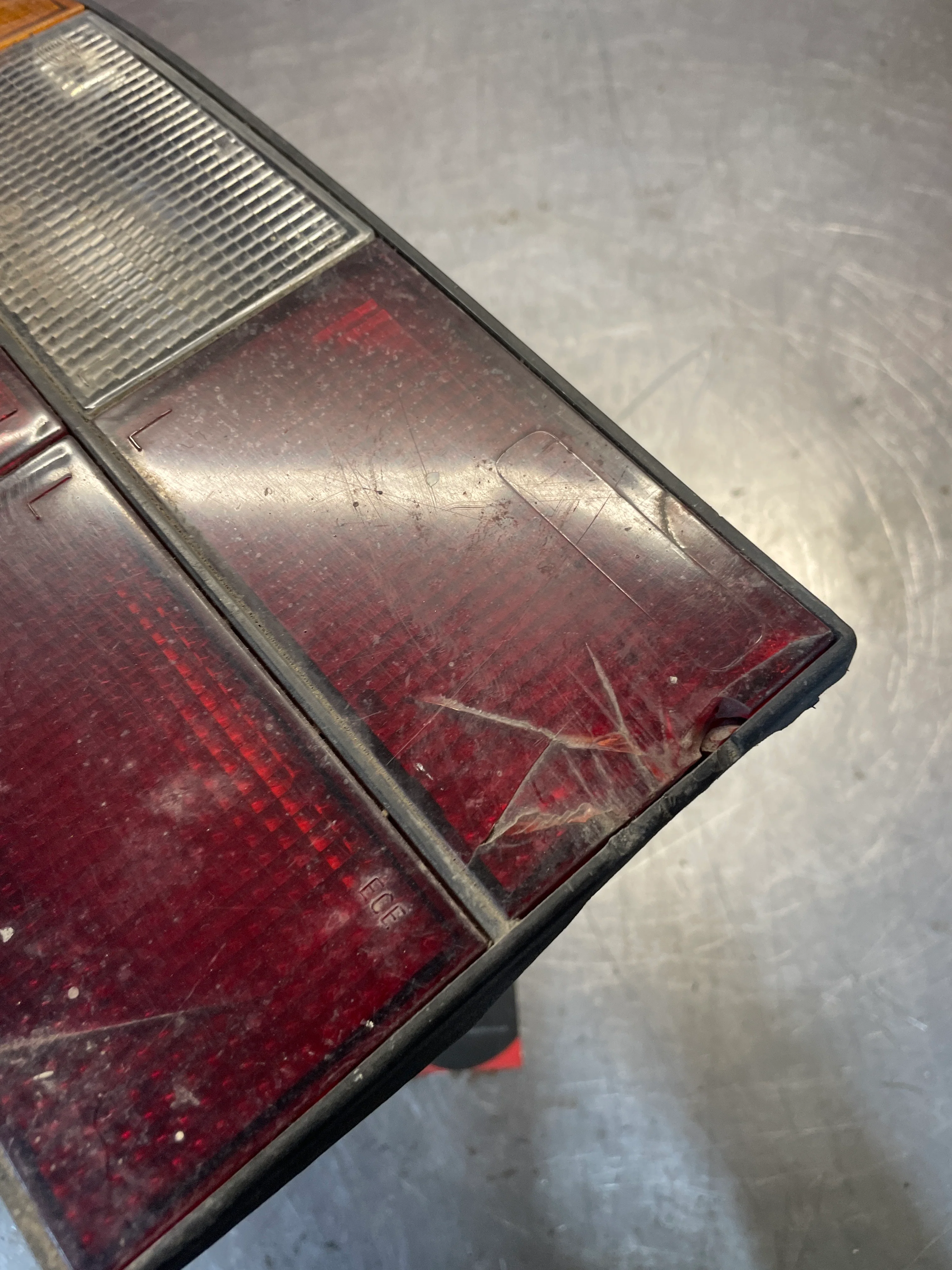 Porsche 924 / 944 left tail light, used, cracked - Image 4