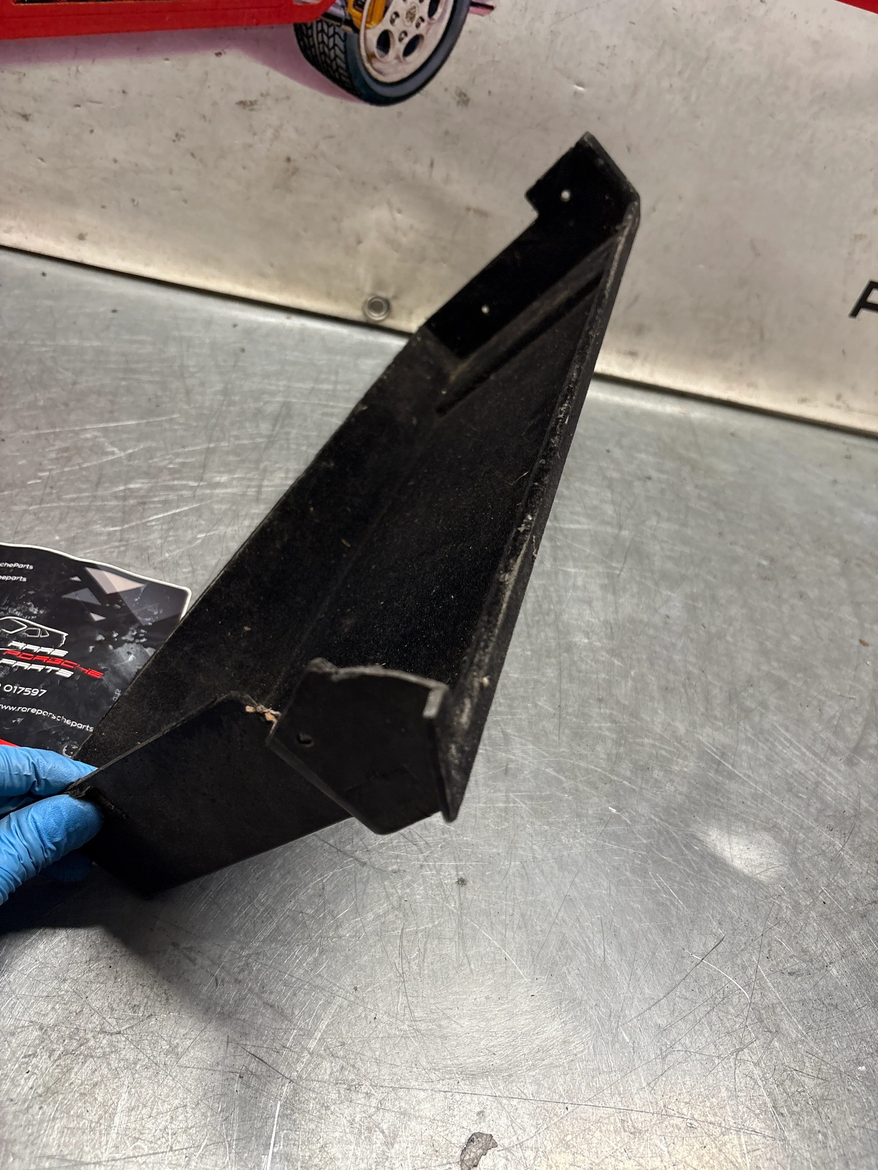 Porsche 924 944 under glove box shelf, 477857836A LHD only, for spares or repair - Image 6