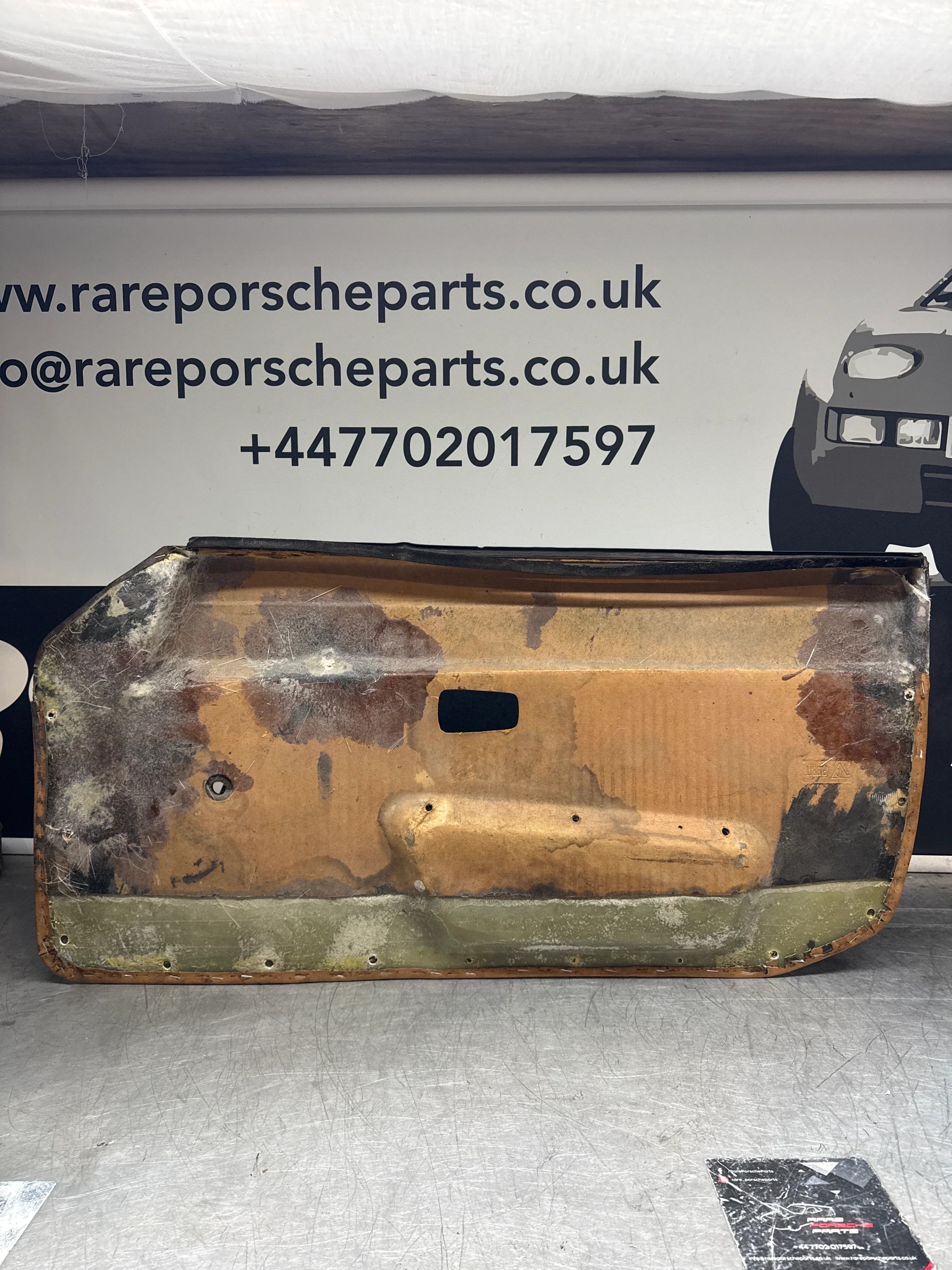 Porsche 924 / early 944 Brown and Caramel Used Door Cards, Pair. Fibreglass repaired 478867011 - Image 7
