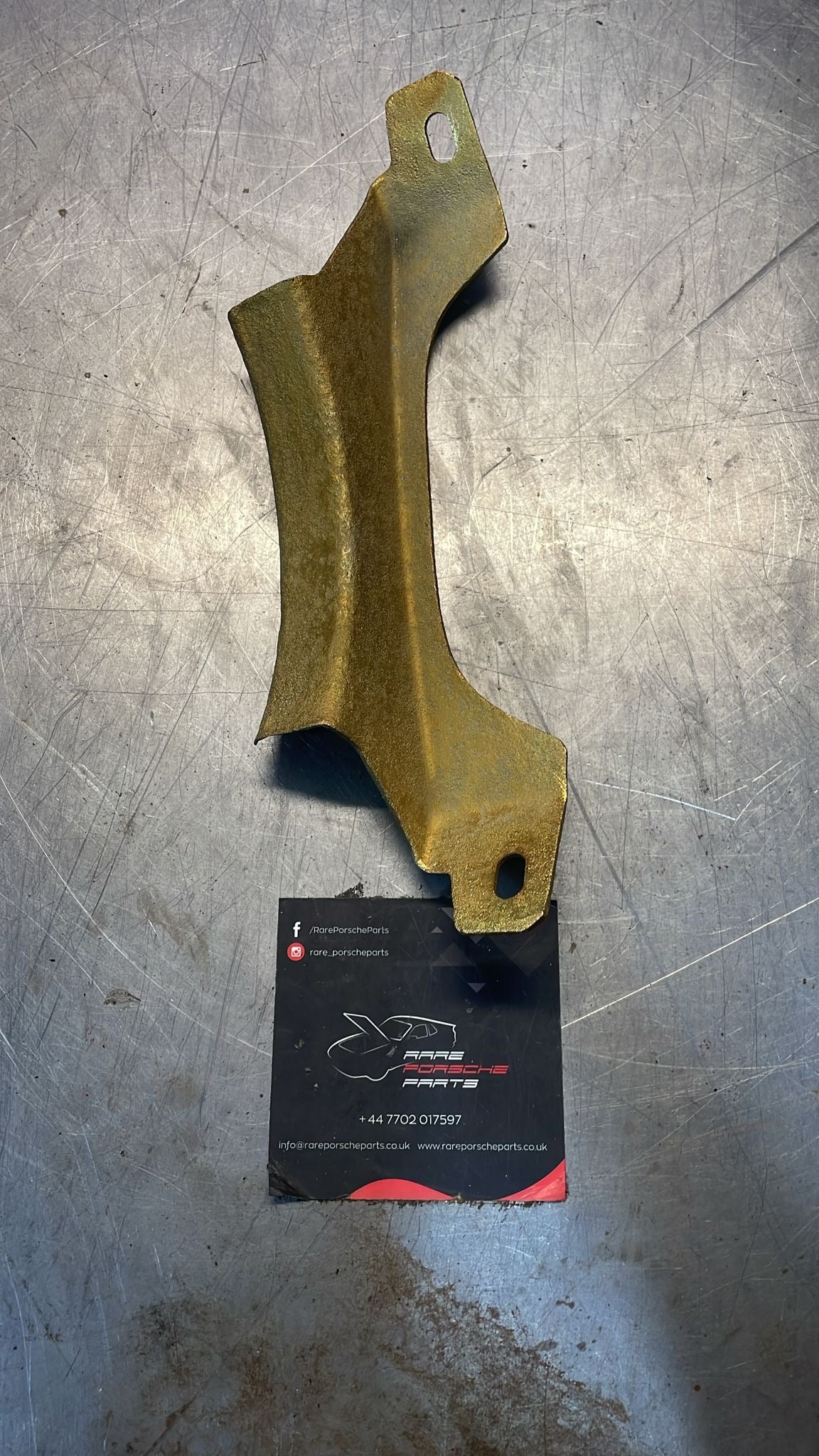 Porsche 924 exhaust muffler retaining support bracket 477253253D, refurbished - Image 3