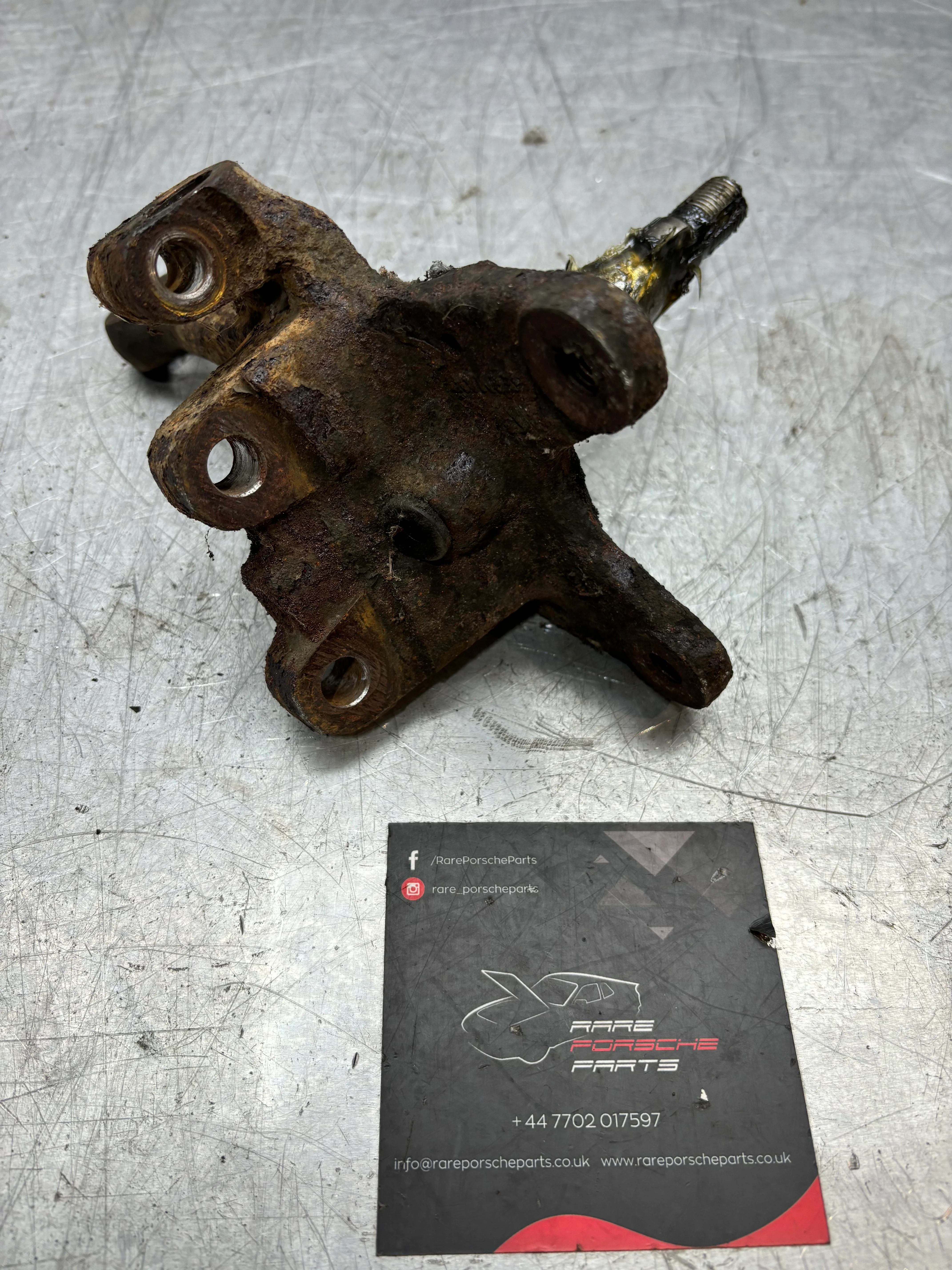 Porsche 924 79-85 Front Spindle, left knuckle, 477407311K, used - Image 5
