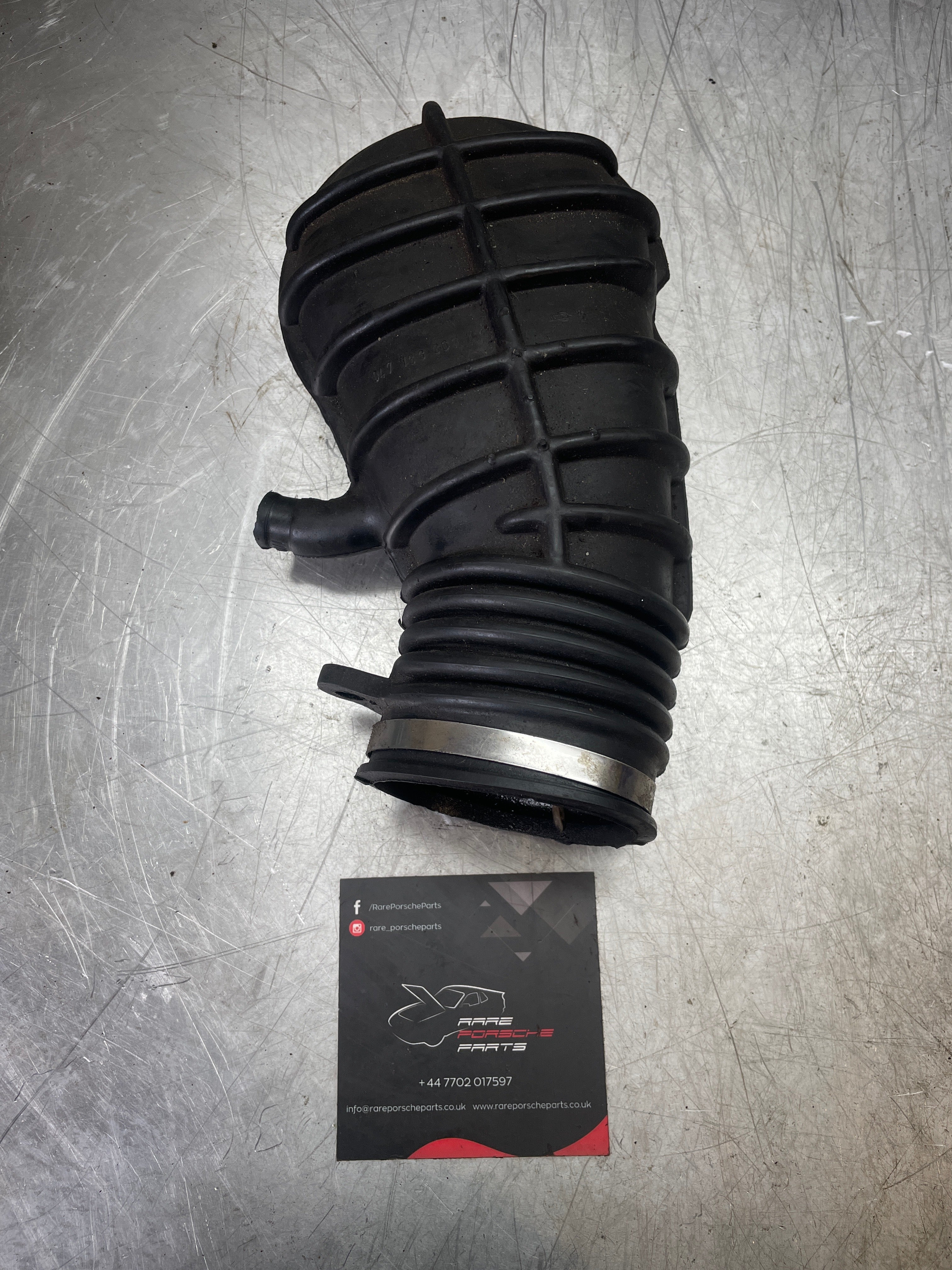 Porsche 924 fuel metering head to air intake 047133367D, used
