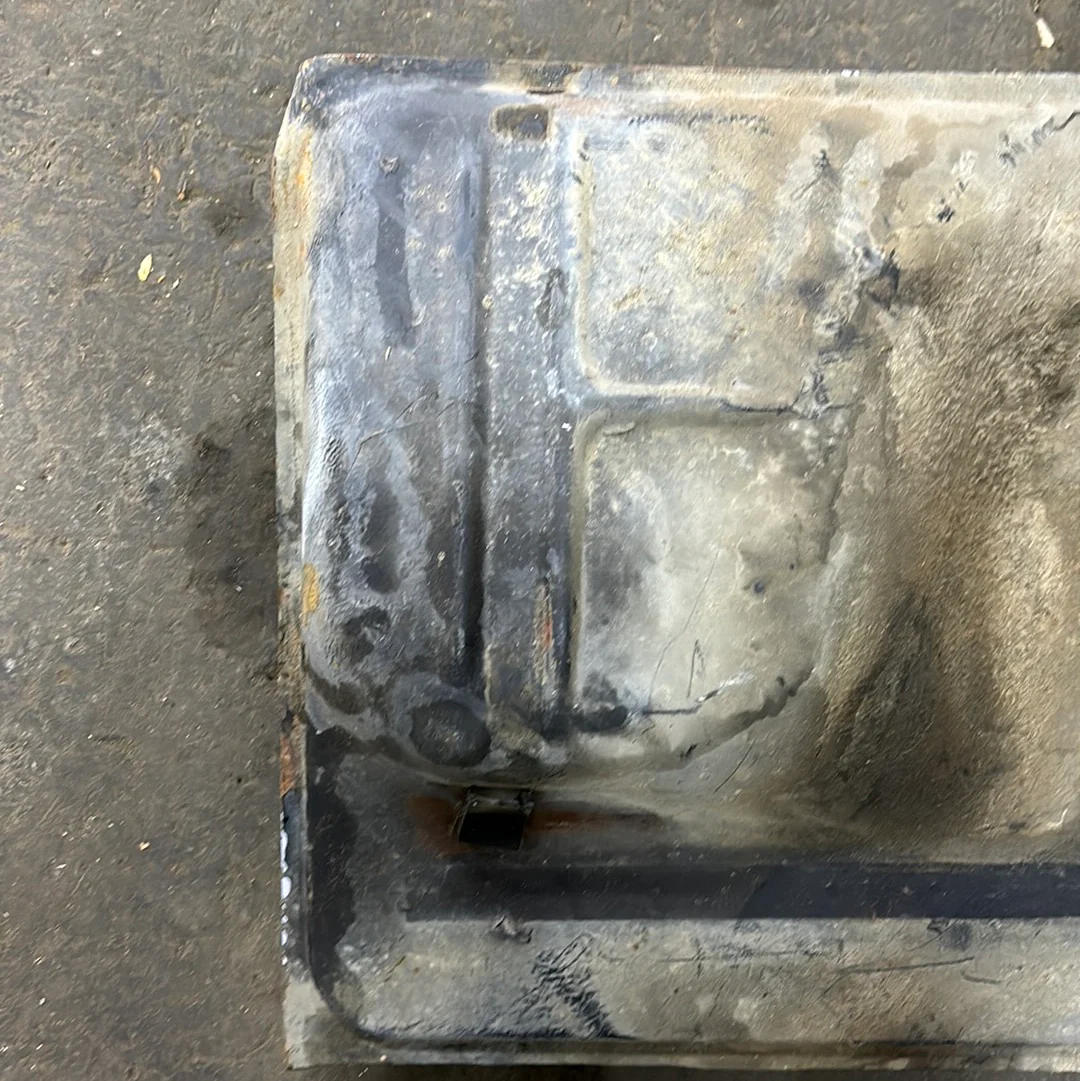 Porsche 924 metal fuel tank 477201021F used bayonet type - Image 11