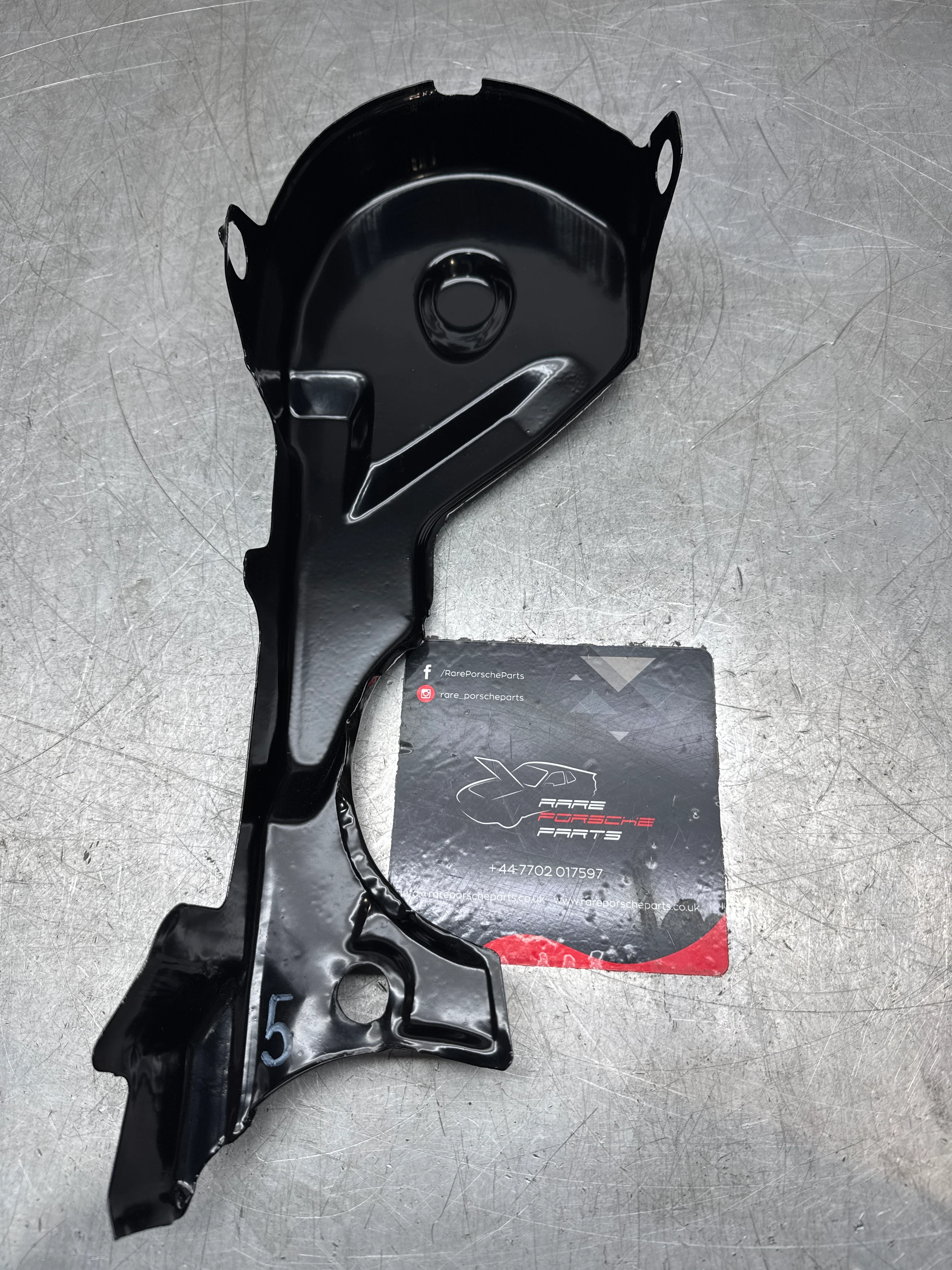 Porsche 924 N/A timing cambelt cover 048109123 refurbished - Image 3