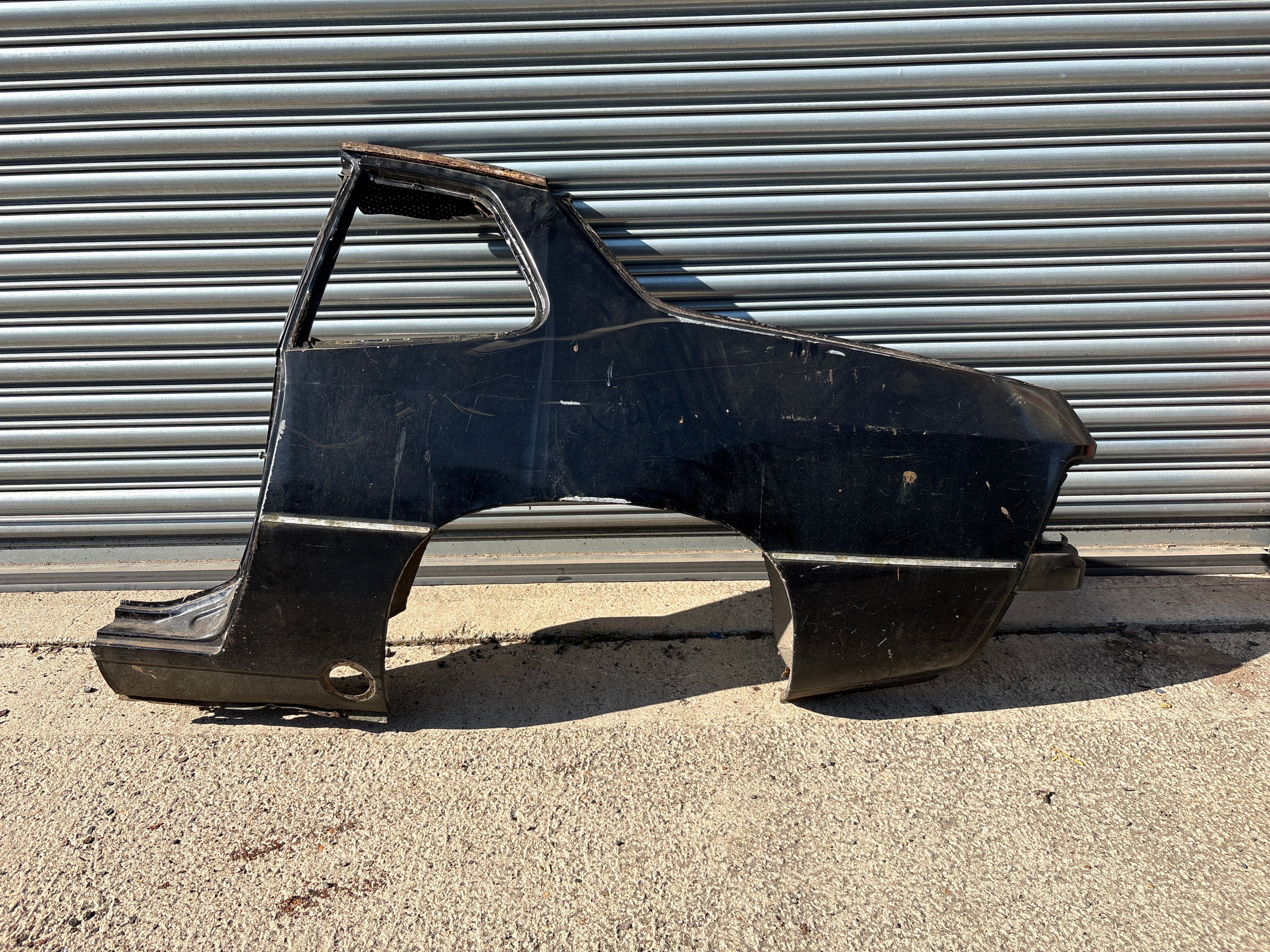 Porsche 924 rear left fender. - Image 2