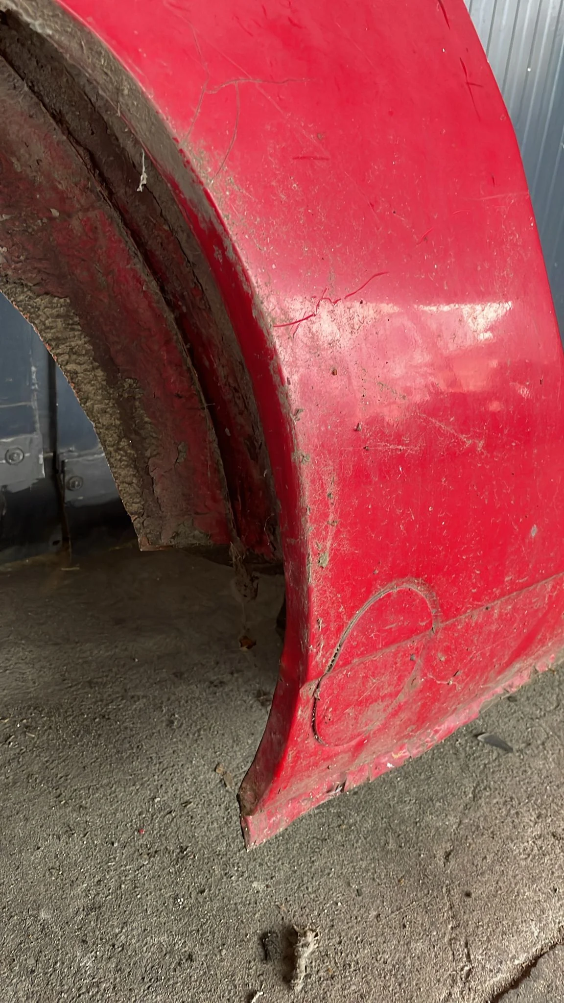 Porsche 924 right rear fender, side section with sill 477809602 - Image 8