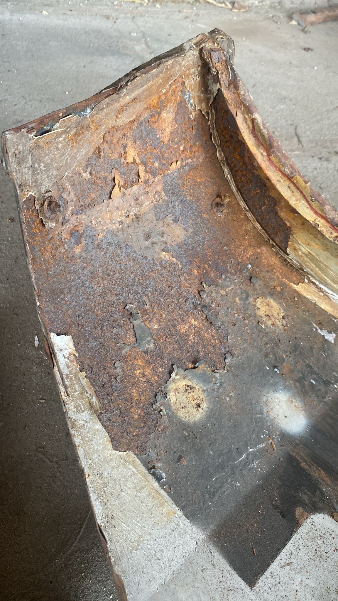 Porsche 924 Right sill / fender section, 477809602B cut - Image 30