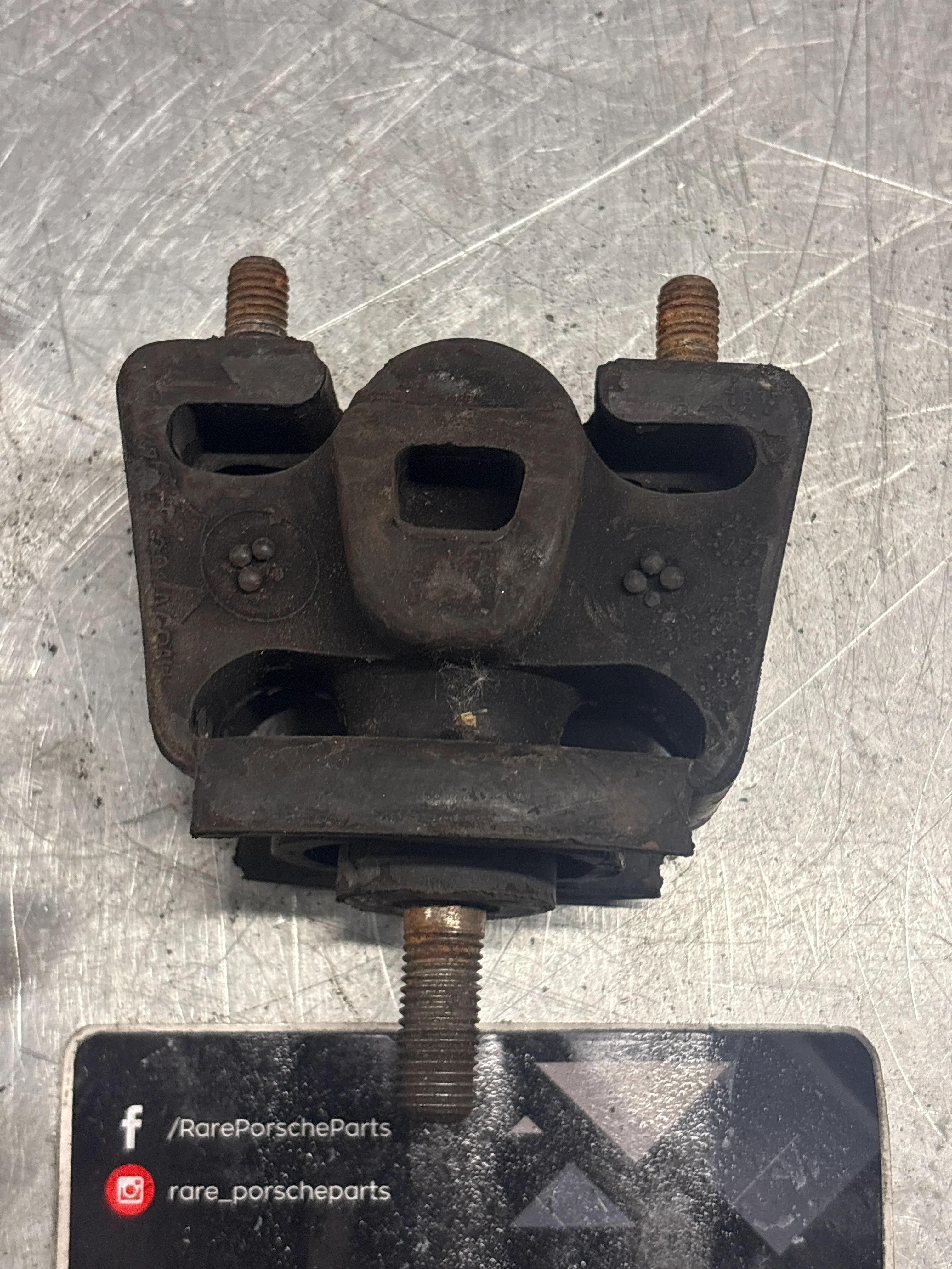 Porsche 924 Rubber engine mount, used. 477199301 / 477199301A - Image 7