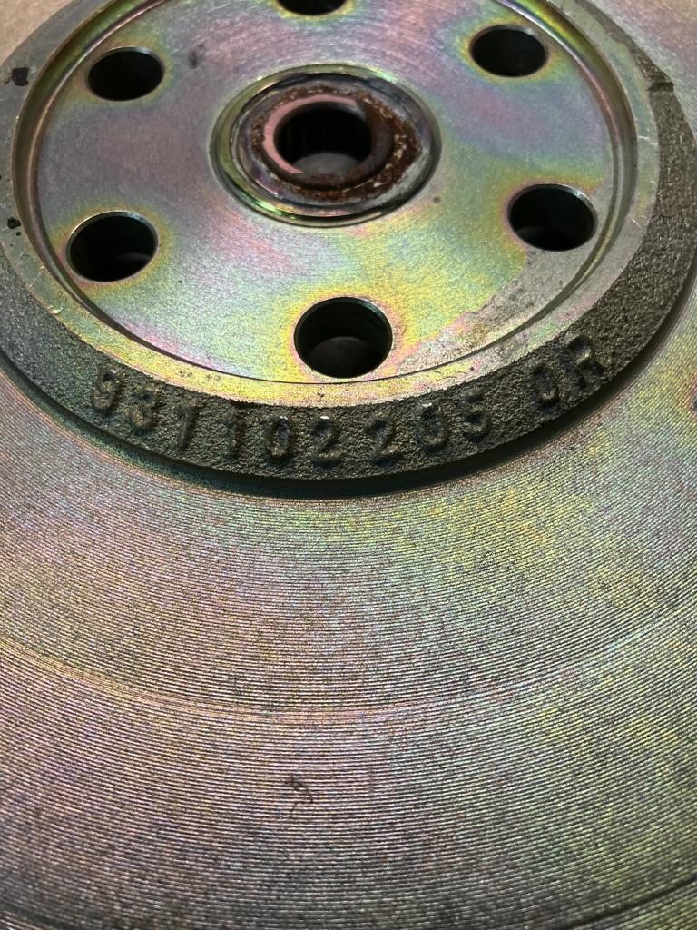 Porsche 924 Turbo flywheel, used 9311022050R - Image 4