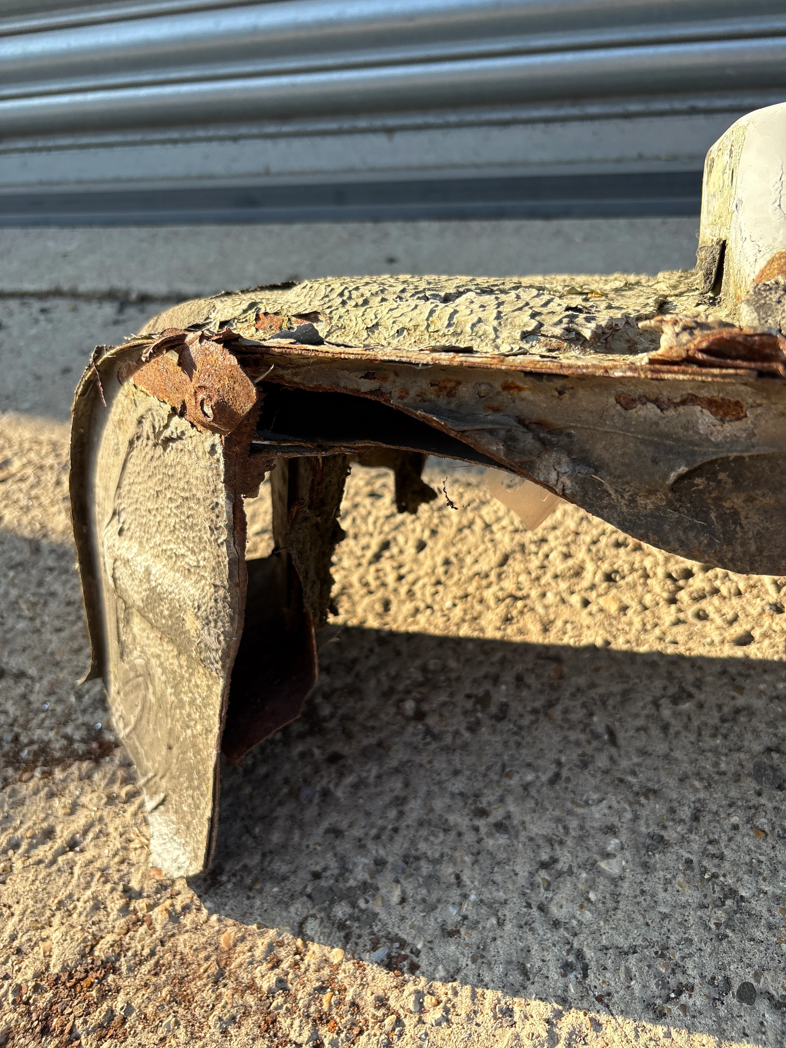 Porsche 924 Turbo Left Sill - Image 14