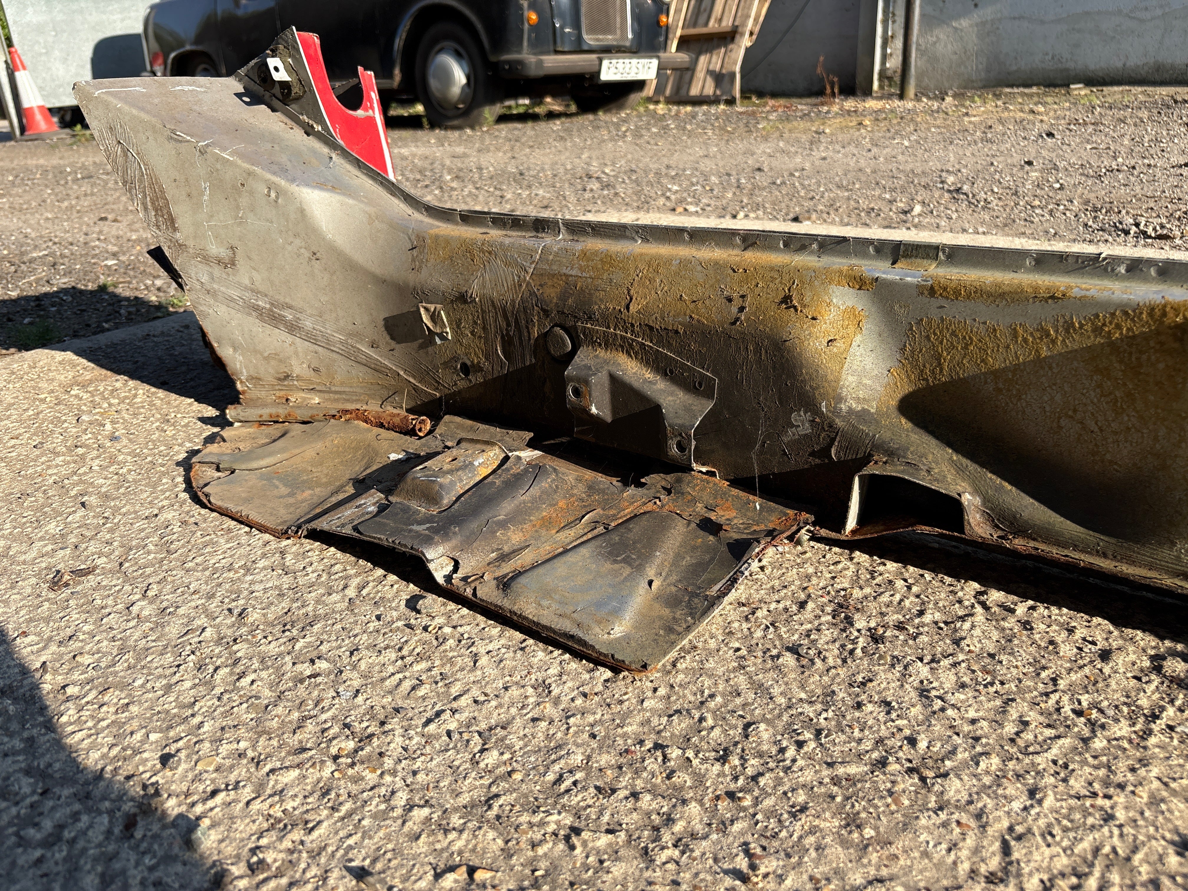 Porsche 924 Turbo Left Sill - Image 8