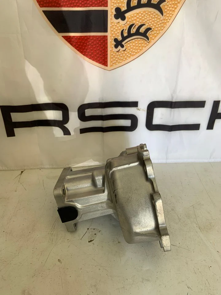 Porsche 924 Turbo S1 Gearbox Case 31/01 9313013010R, refurbished - Image 10